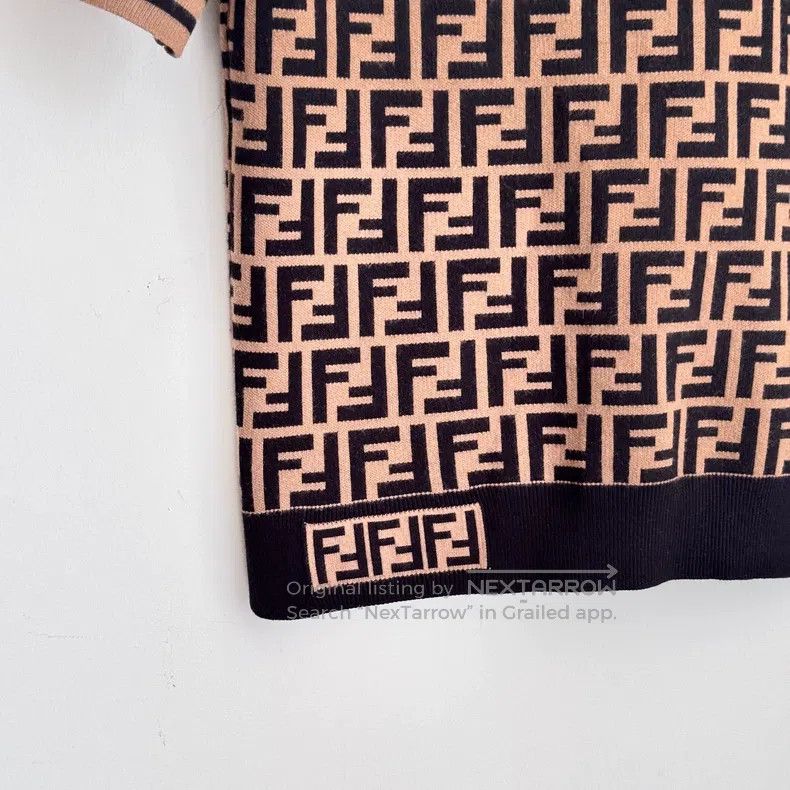 Fendi Fendi Knitted short-sleeved shirt Size XS / US 0-2 / IT 36-38 - 5 Thumbnail
