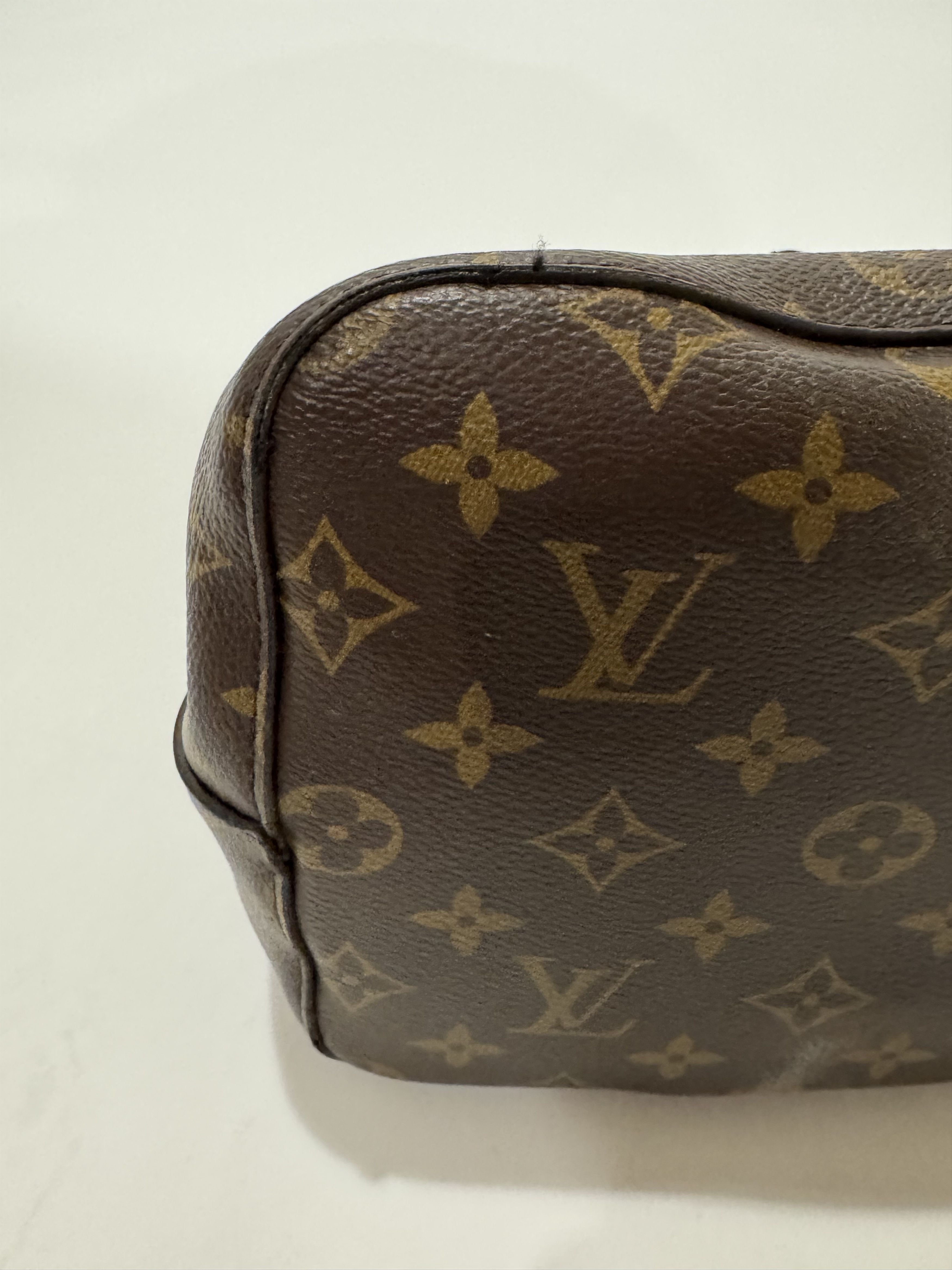 Louis Vuitton NéoNoé MM Size ONE SIZE - 6 Thumbnail
