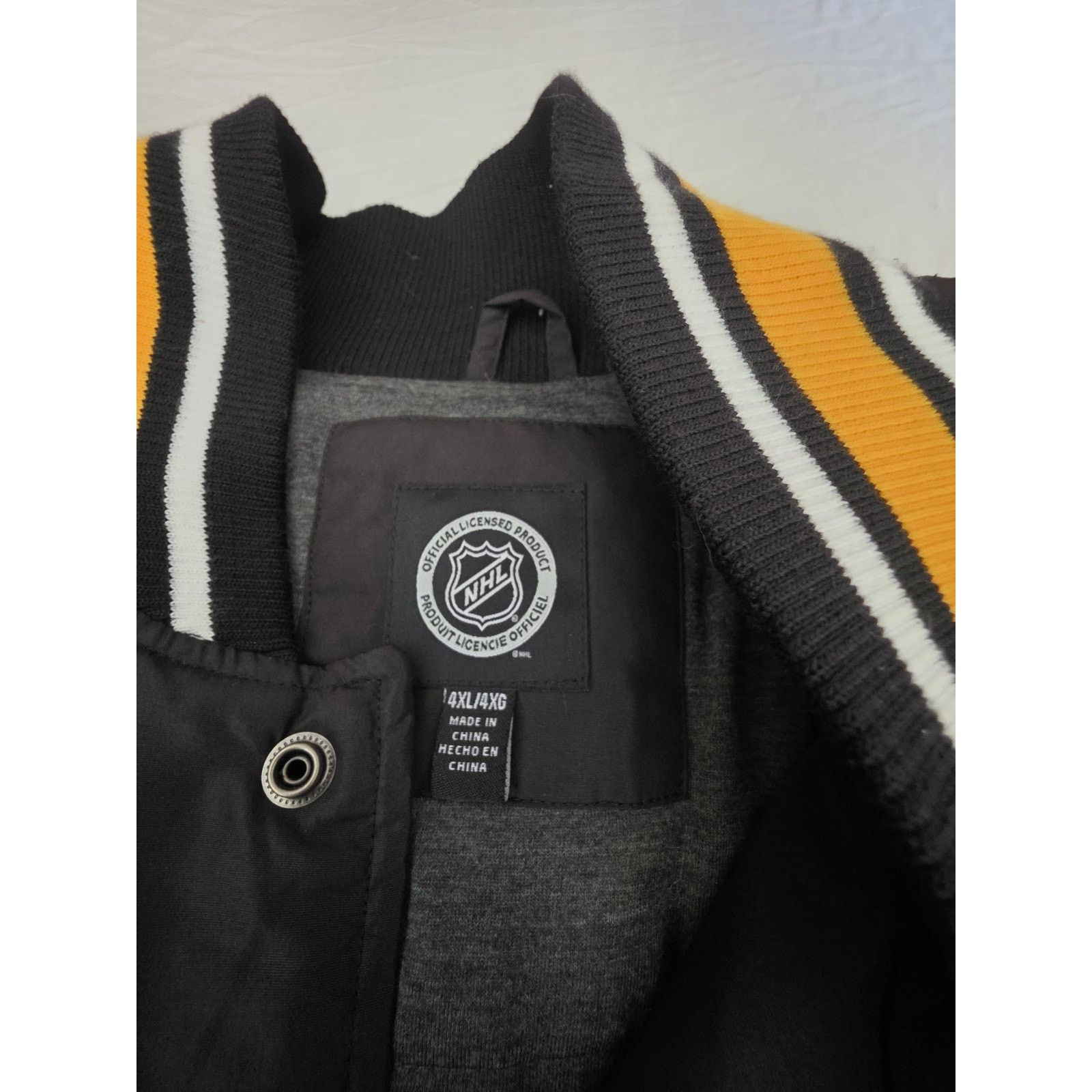 NHL Boston Bruins NHL Men's Size 4XL Varsity Style Black Jacket Size 46 - 3 Thumbnail