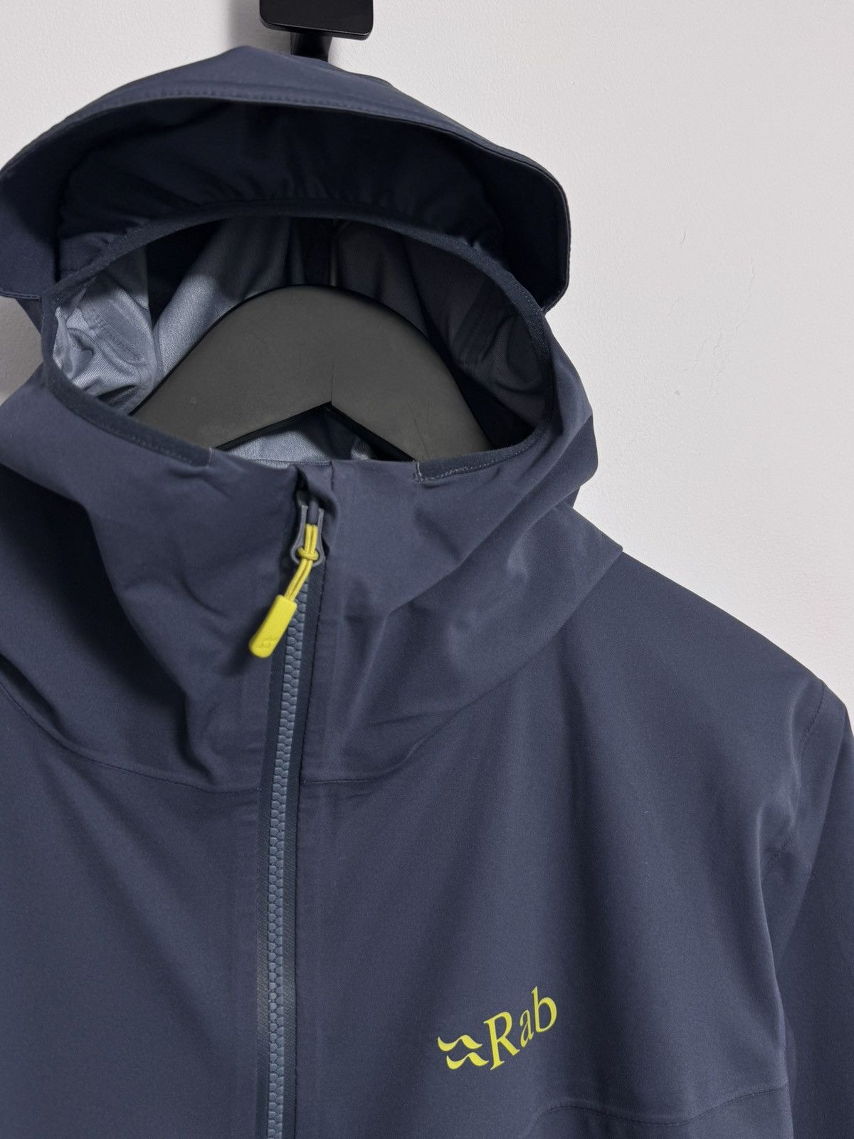 Other RAB KINETIC PLUS SHELL ULTRALIGHT JACKET RRP 250$!! Size US L / EU 52-54 / 3 - 6 Thumbnail