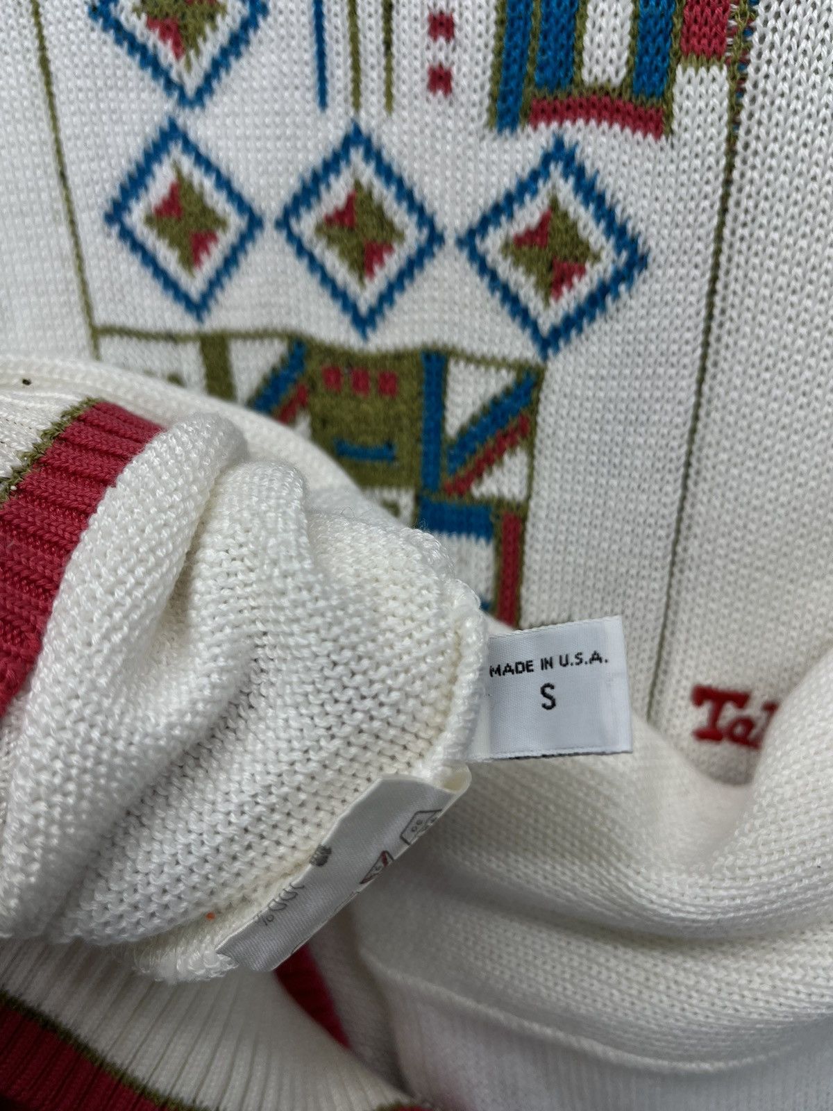Japanese Brand Vintage Takashimaya Navajo Cable Knit Sweater Size US M / EU 48-50 / 2 - 11 Thumbnail