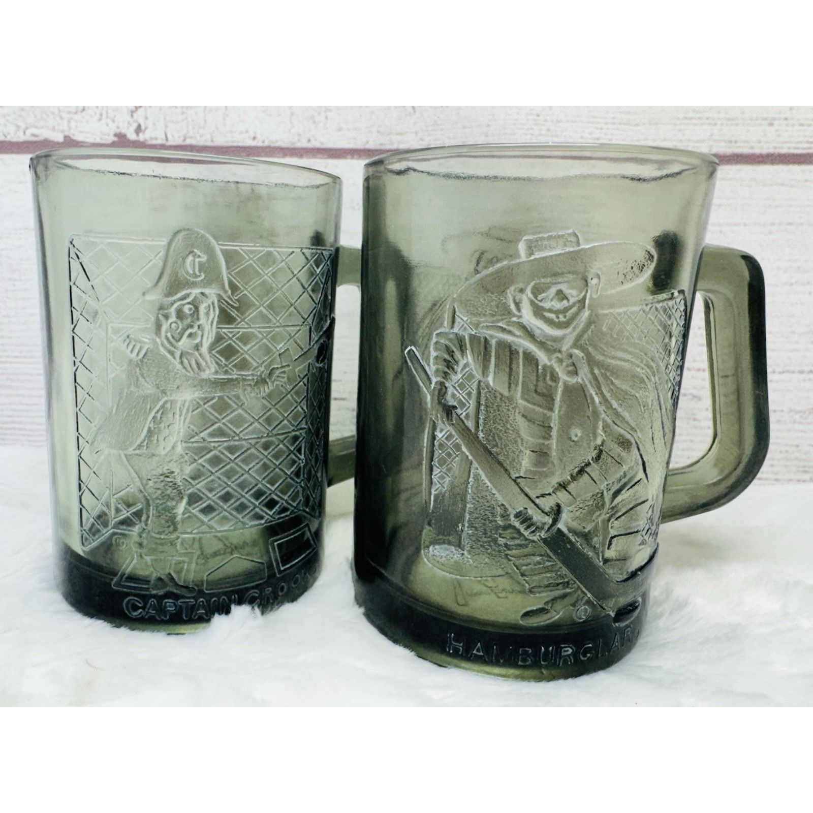 Other McDonalds HAMBURGLAR & CAPTAIN CROOK Smoky Black Glass Coffe Size ONE SIZE - 1 Thumbnail