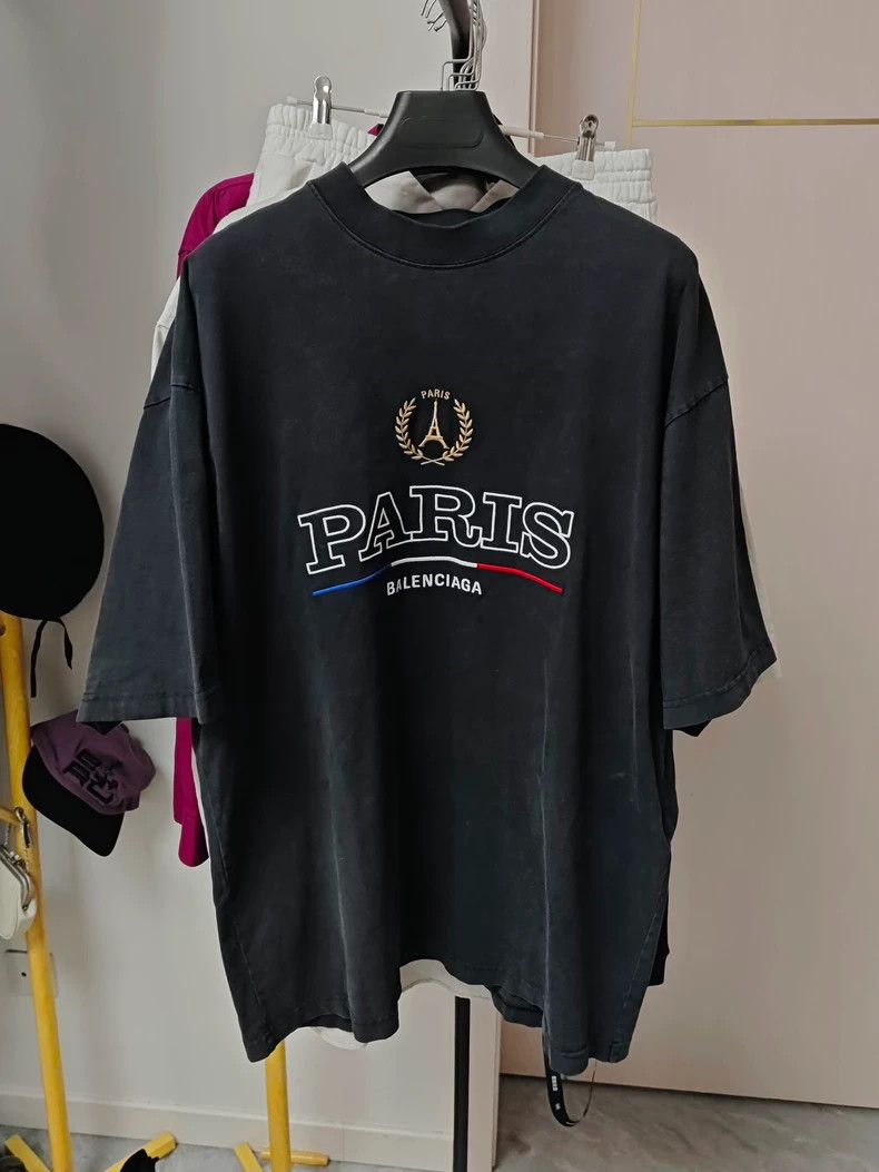 Balenciaga Balenciaga 24 FW tower wheat ear slogan made old short slee Size US M / EU 48-50 / 2 - 1 Thumbnail