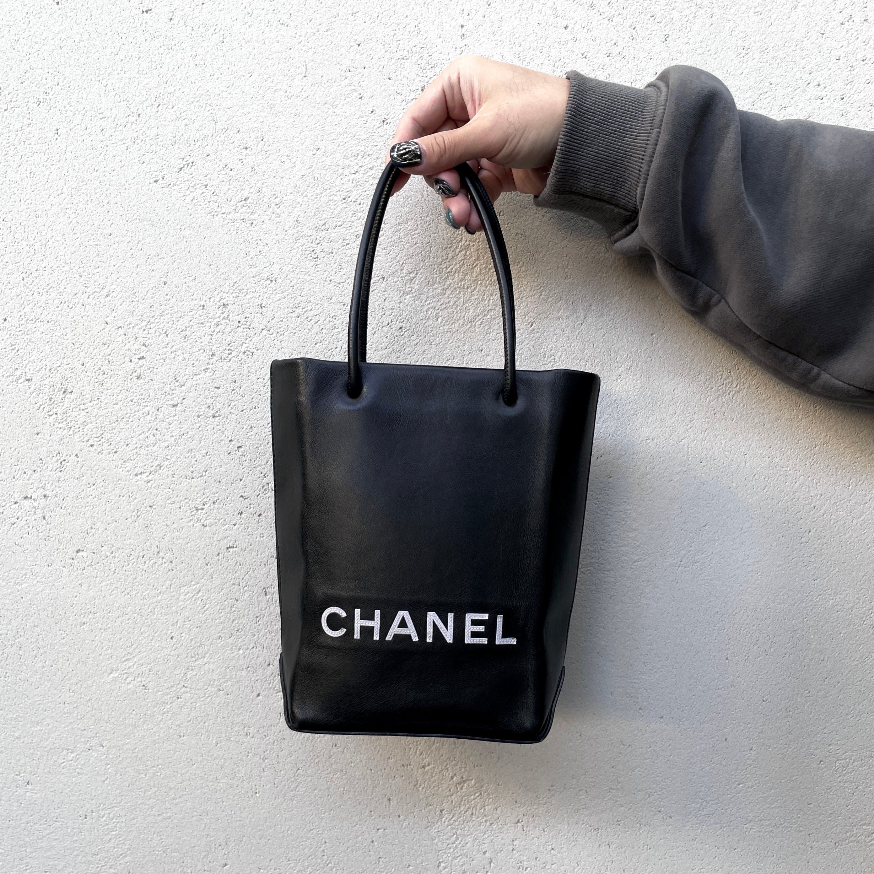Chanel Chanel Essential Mini Tote Bag/09Ss Size ONE SIZE - 1 Thumbnail