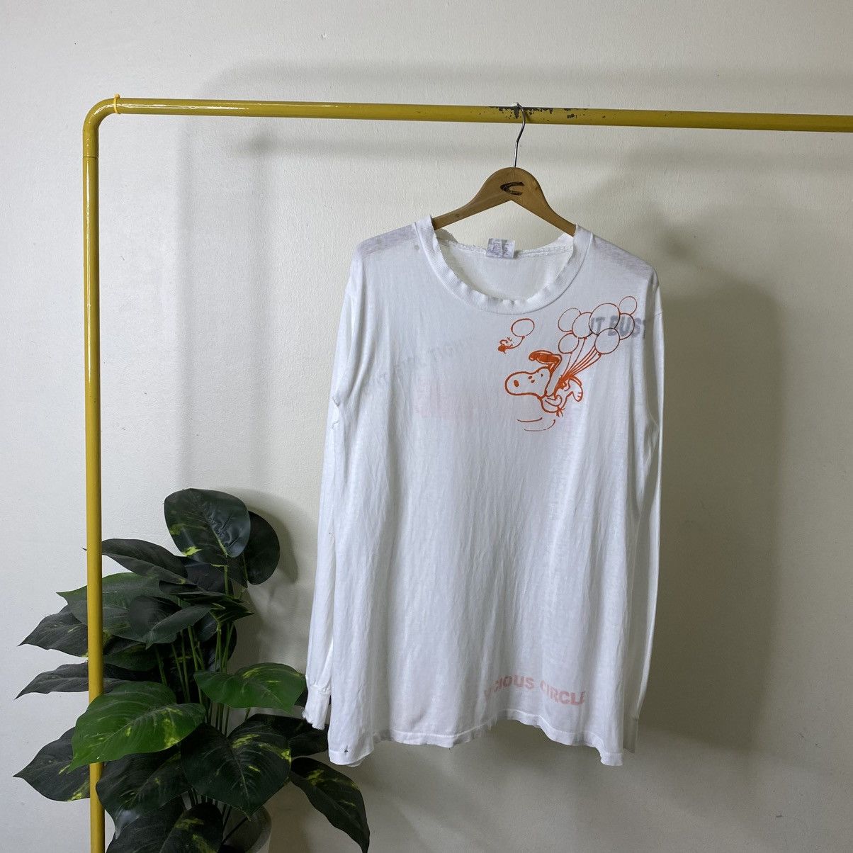 Peanuts Vintage 90s Snoopy Political Vicious Circle Distressed LS T Size US M / EU 48-50 / 2 - 1 Thumbnail