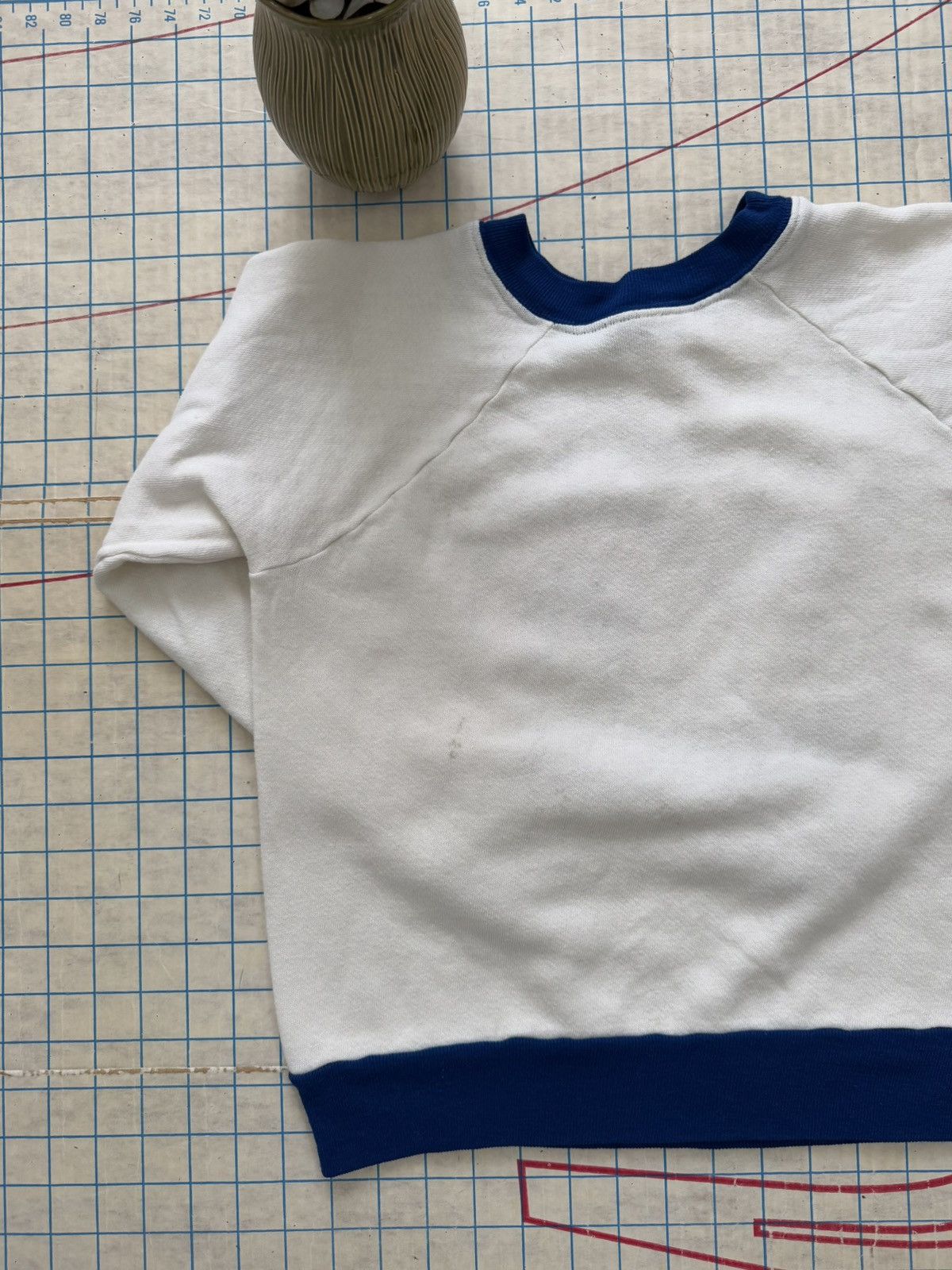 NFL × Vintage Vintage LA Rams Raglan Sleeve Crewneck Boys Kids Size Large Size US XXS / EU 40 - 16 Thumbnail