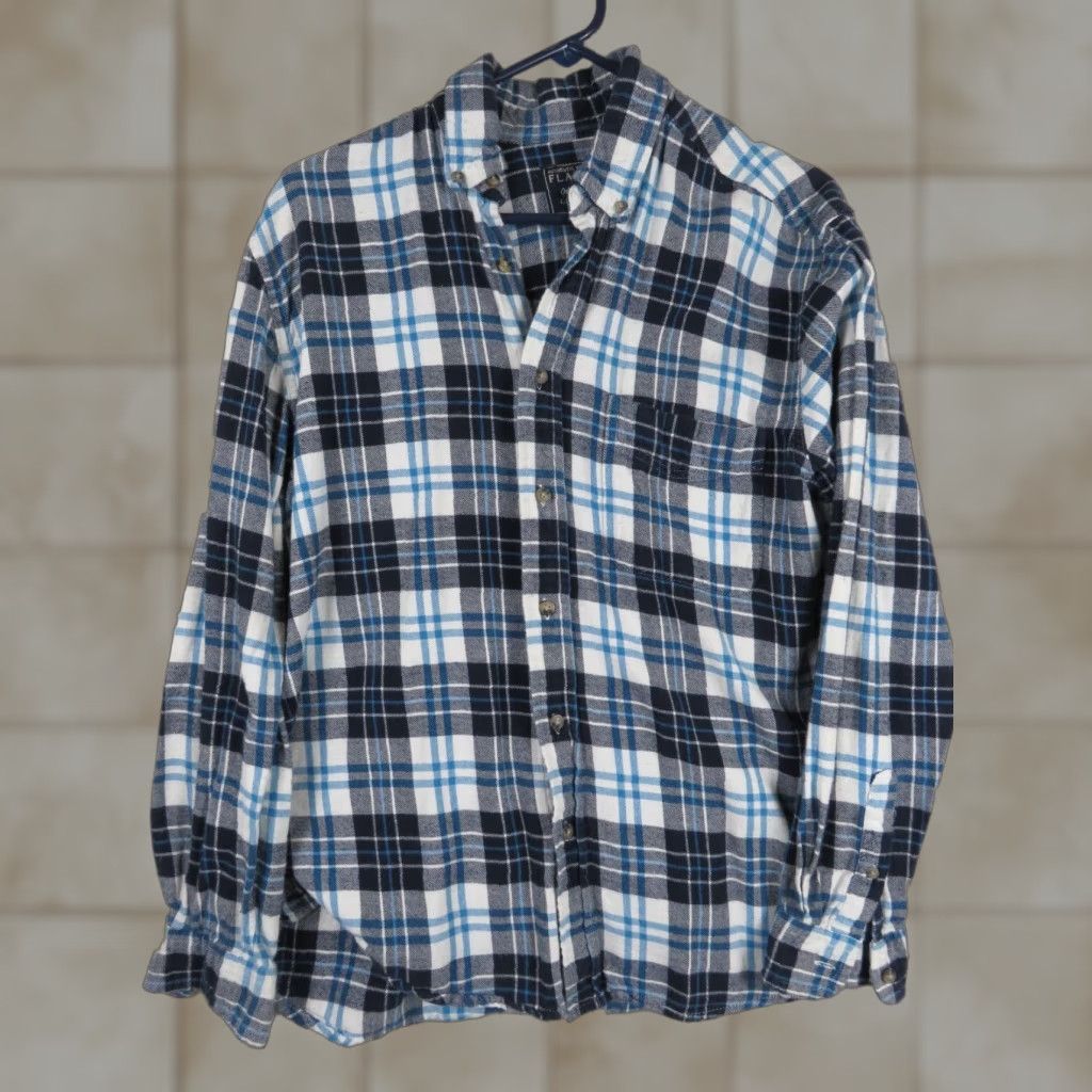 Vintage VINTAGE Cactus Shirt Mens Size L Cotton Blend 1990s Plaid Flannel Button Down Brown Casual Top Size Medium Size L / US 10 / IT 46 - 1 Thumbnail