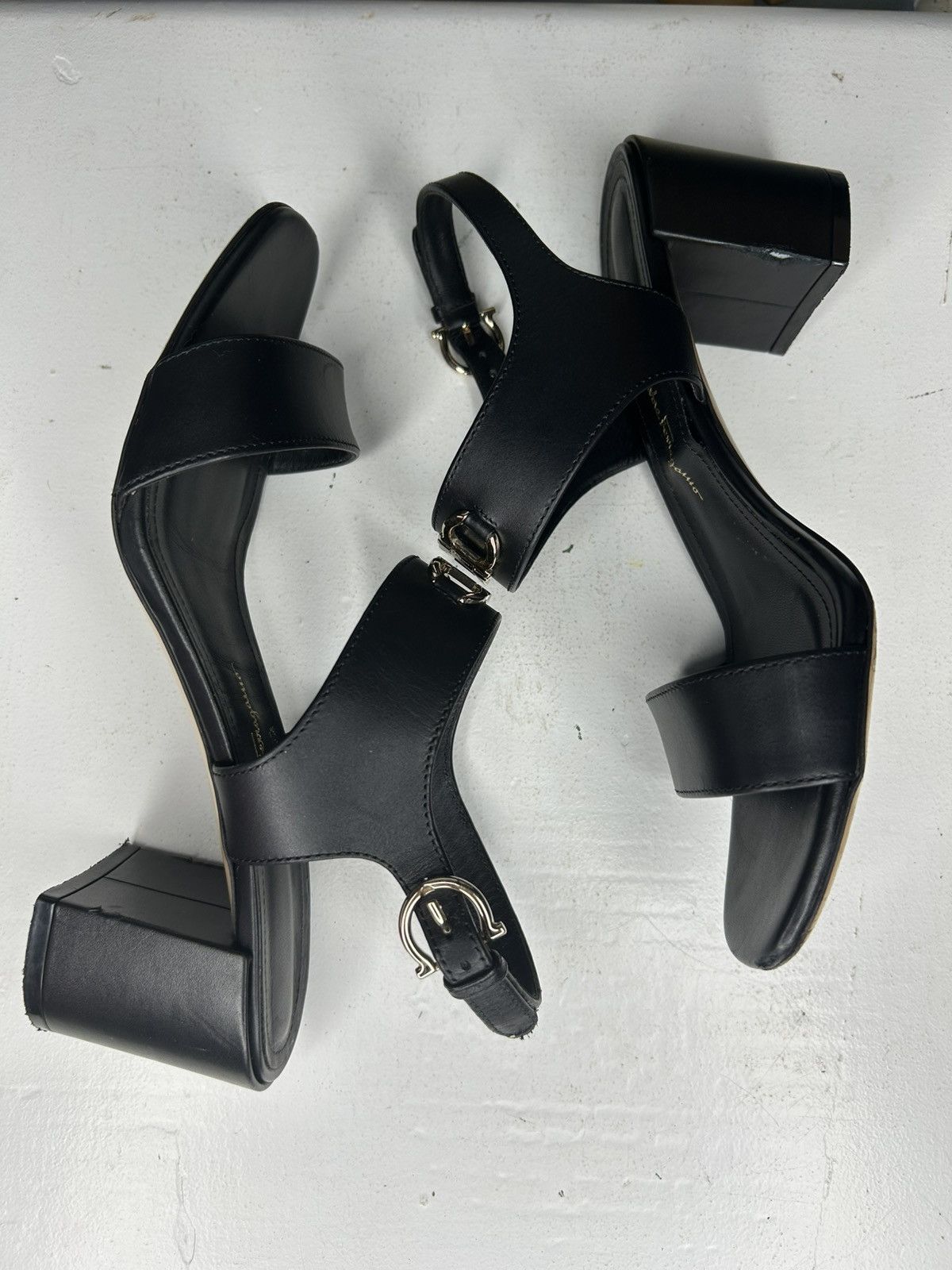 Salvatore Ferragamo Salvatore Ferragamo Black Leather Cayla Sandals Size 7 1/2 Size US 7.5 / IT 37.5 - 8 Thumbnail