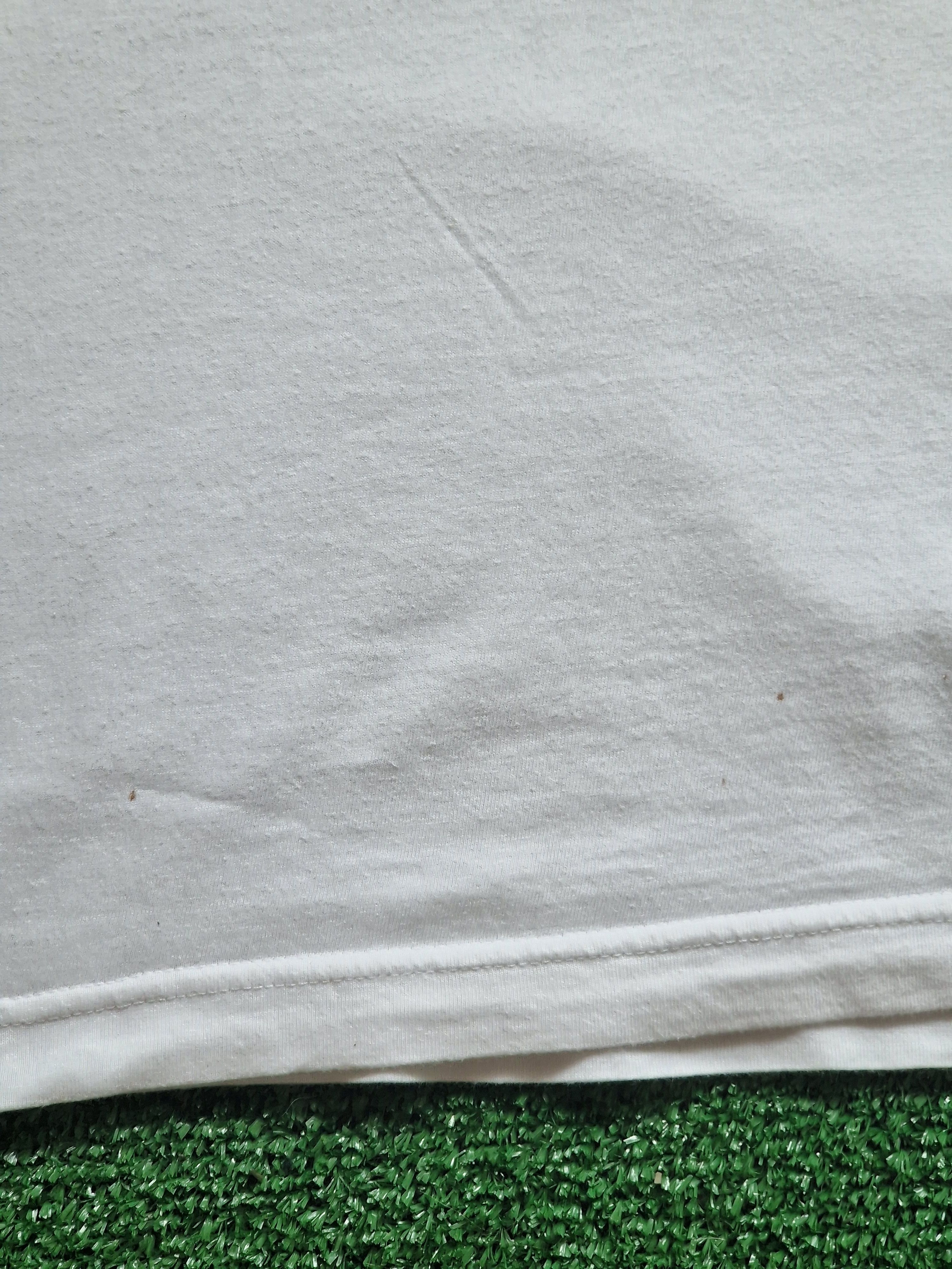 Warner Bros Vintage Bugs Bunny Embroidery T-shirt Size US L / EU 52-54 / 3 - 4 Thumbnail