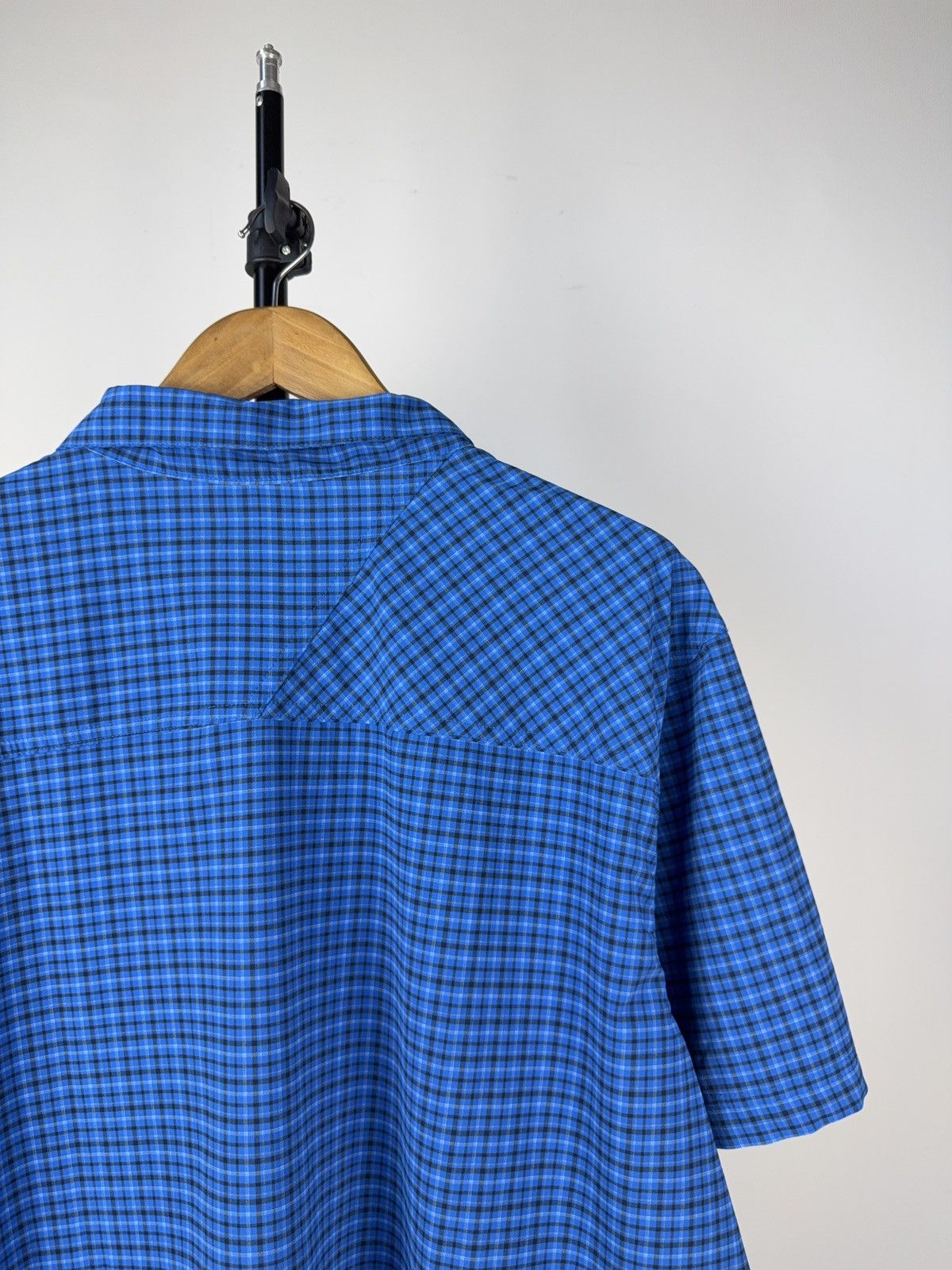 Columbia Vintage 00s Retro Outdoor Columbia short sleeve Shirt Size US XL / EU 56 / 4 - 8 Thumbnail