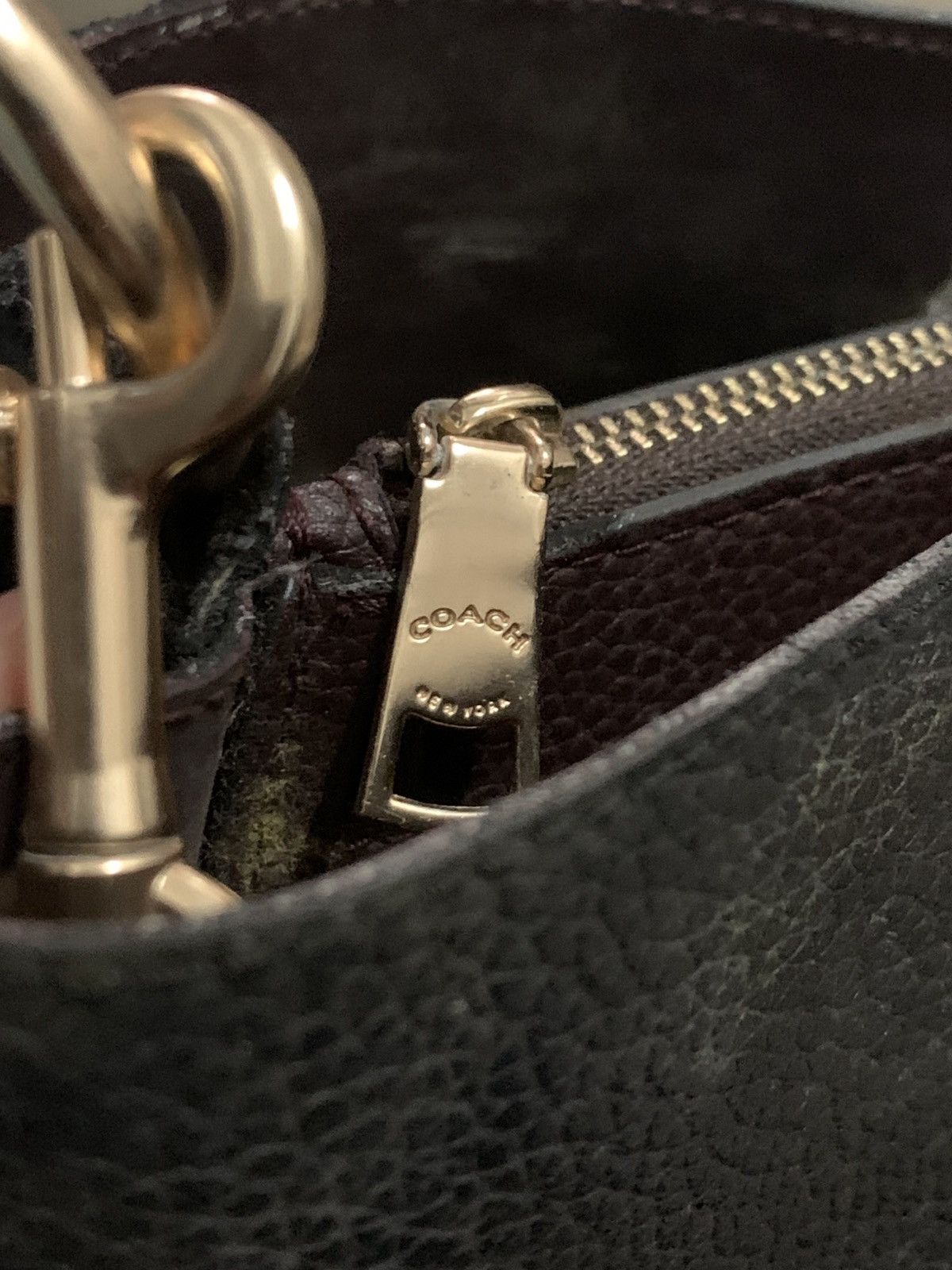 Coach Coach Town Bucket Bag pebble leather lgold/black Size ONE SIZE - 6 Thumbnail