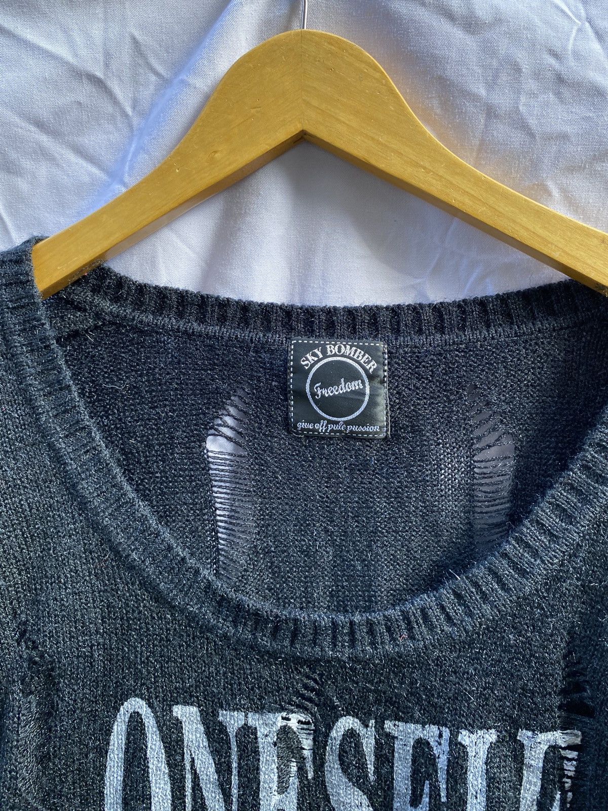 20471120 Japanese Distressed Grunge Punk Numbernine styled knitted Size US M / EU 48-50 / 2 - 5 Thumbnail
