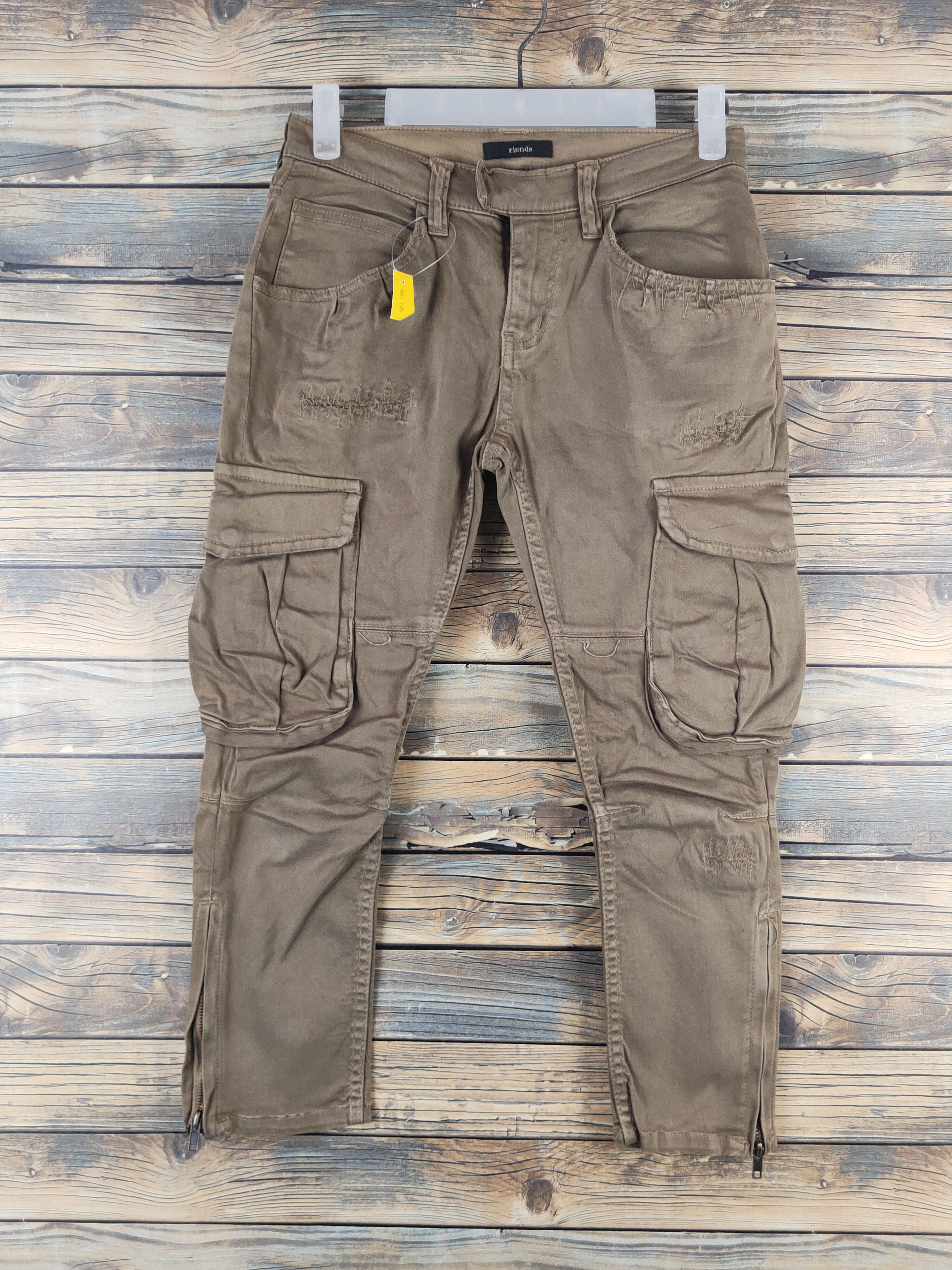 Japanese Brand DL Rienda Beige Multipocket Cargo Pants #46-285T Size 27" / US 4 / IT 40 - 1 Thumbnail