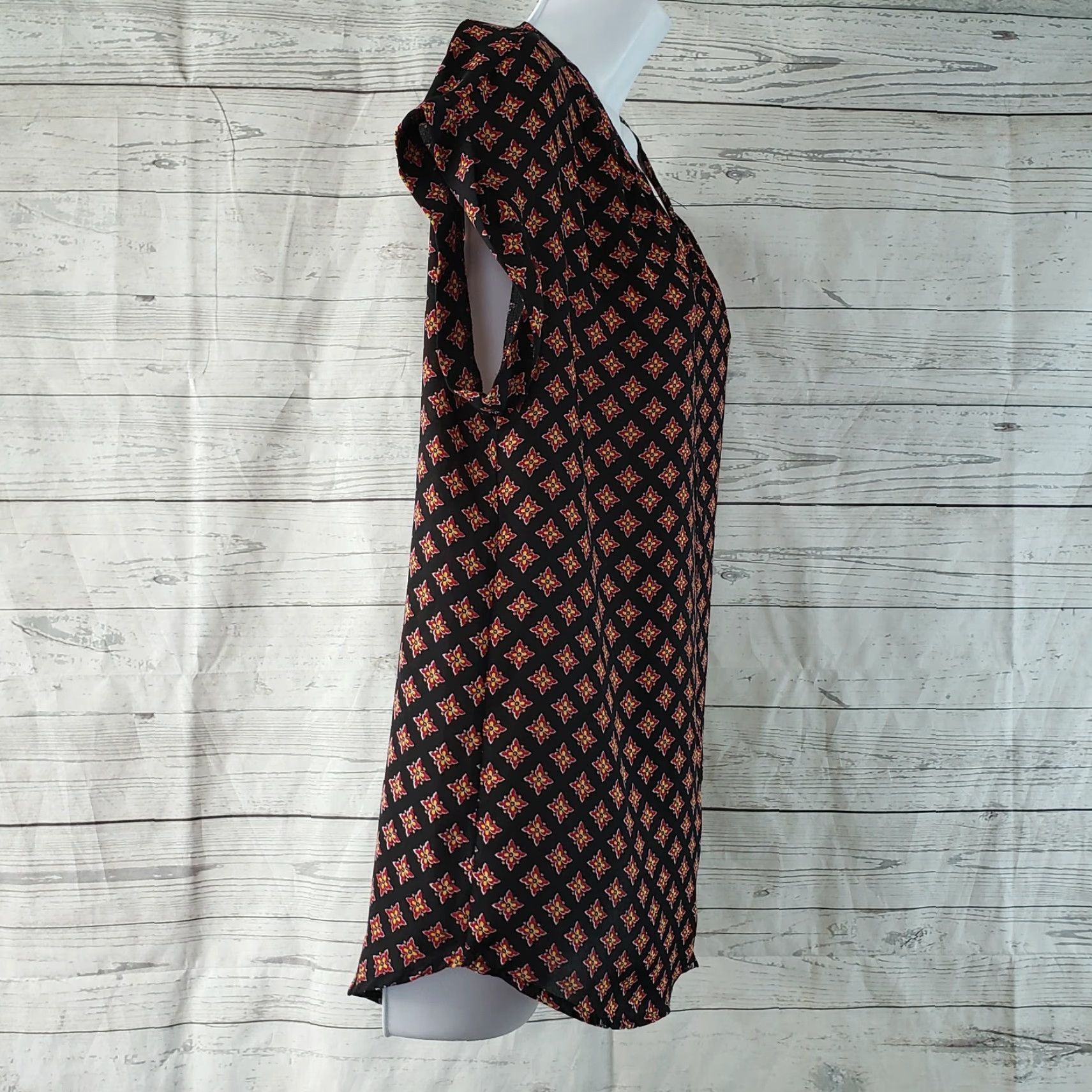 Vintage Pleione Blouse Womens Sz S Black Floral V-Neck Short Sleeve - Casual Shirt Womens, Polyester, 100% Polyester Size S / US 4 / IT 40 - 3 Thumbnail
