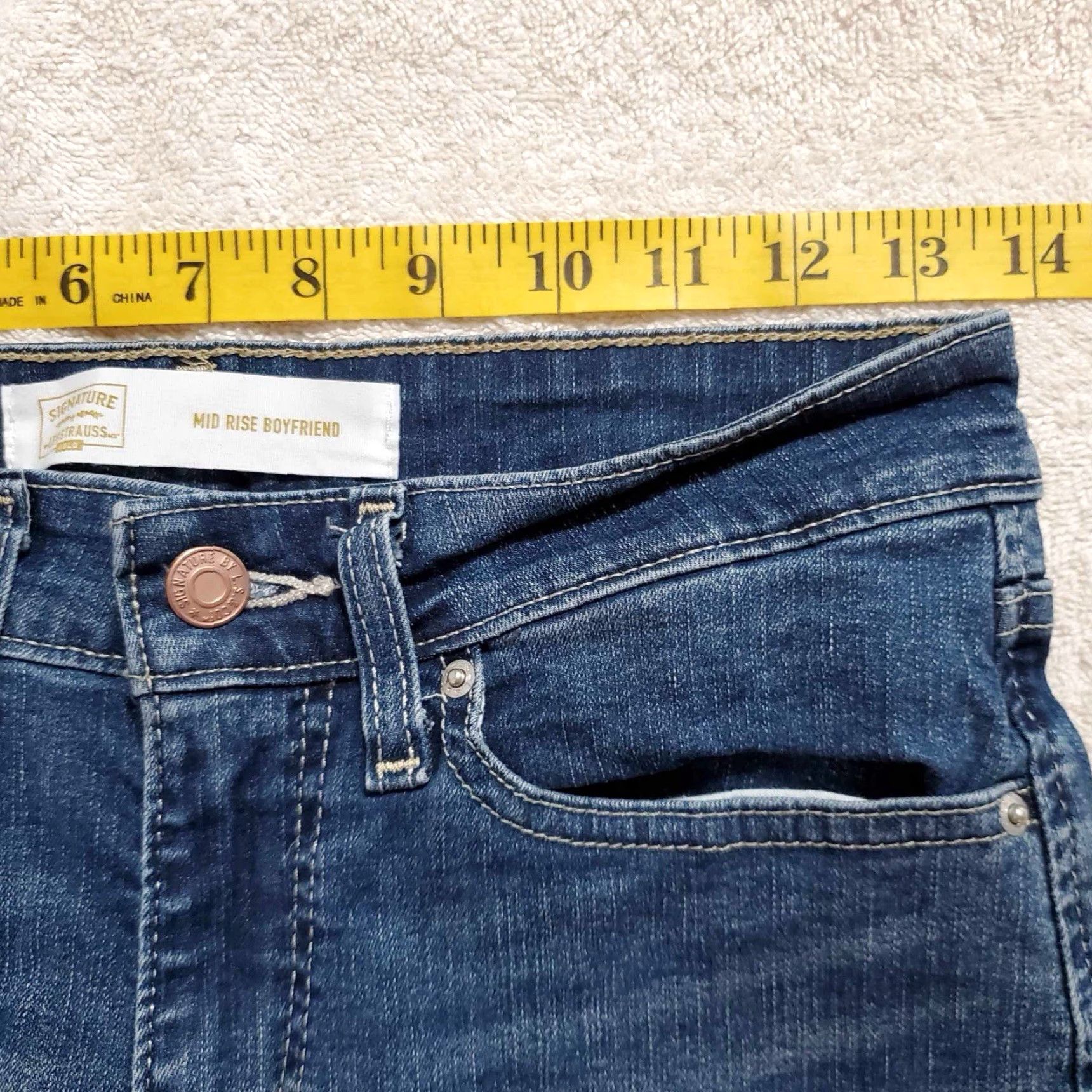 Vintage Levis Strauss Signature Jeans Mid Rise Boyfriend 27 X 28 Fits Like Womens Size 4 Size 27" / US 4 / IT 40 - 5 Thumbnail
