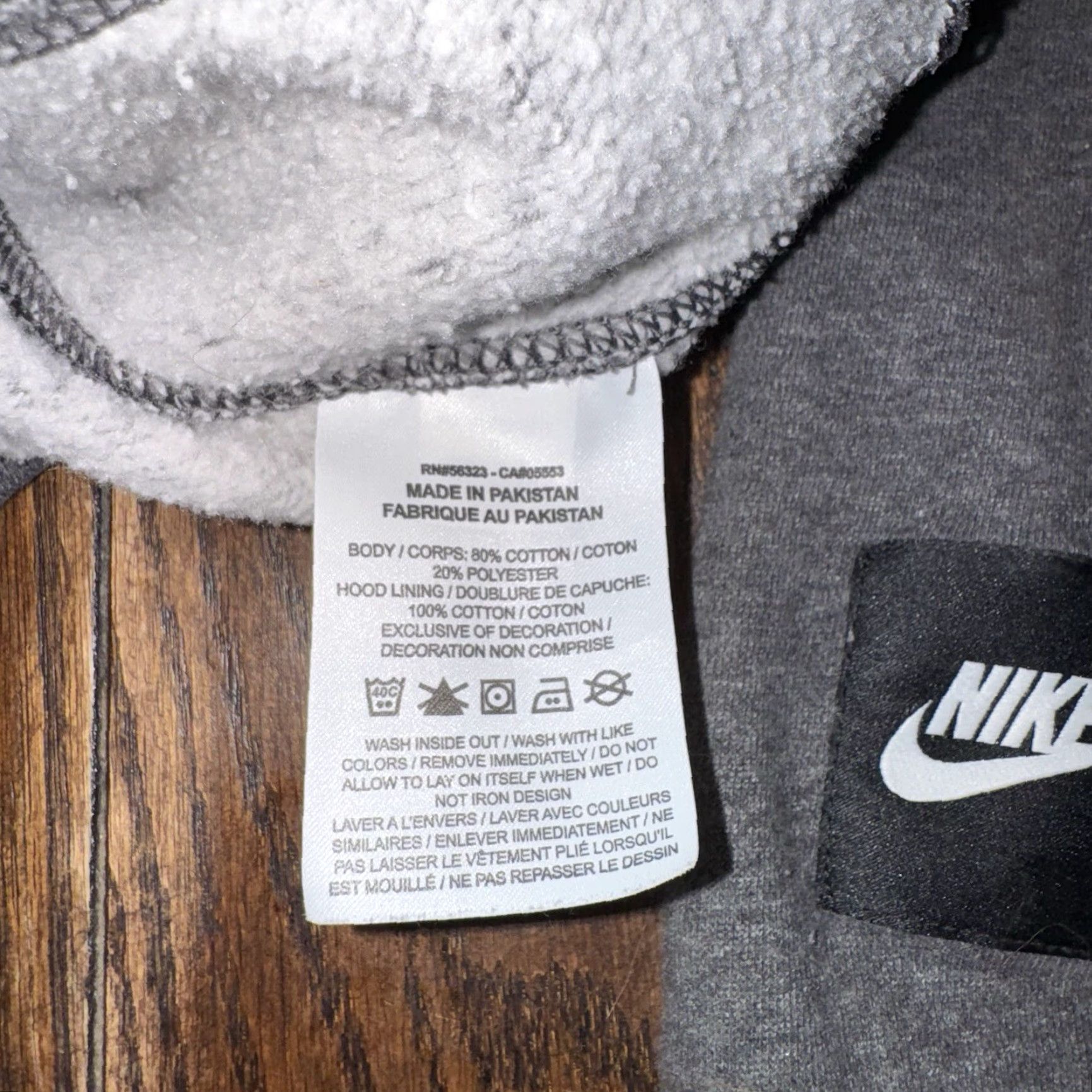 Nike VINTAGE Nike Just Do It Hoodie Men’s M Gray Embroidered Size US M / EU 48-50 / 2 - 6 Thumbnail