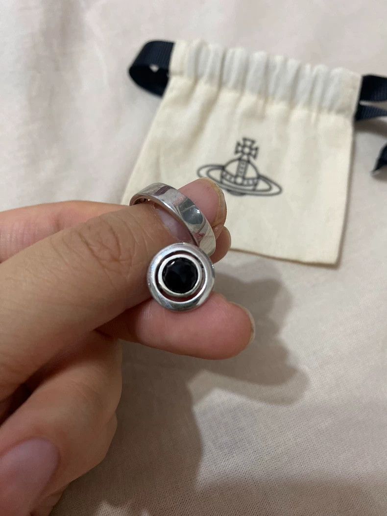 Vivienne Westwood Vivienne Westwood Vintage black agate ribbon ring Size ONE SIZE - 9 Thumbnail