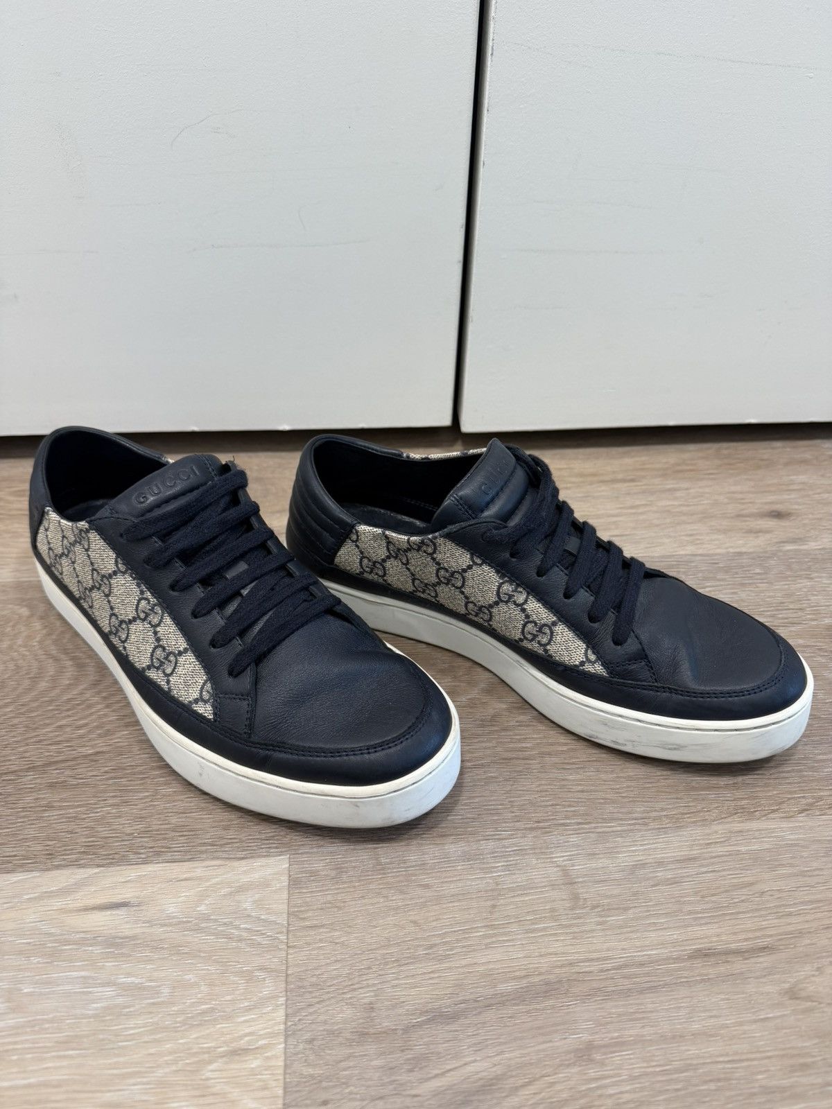 Gucci Gucci Low-Top Sneaker Size US 7.5 / EU 40-41 - 3 Thumbnail