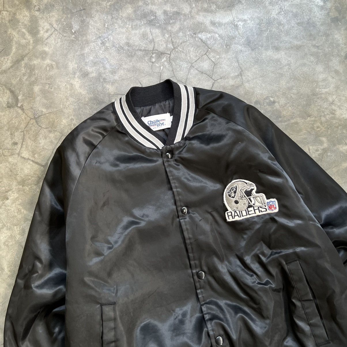 Vintage Vintage NFL Raiders Chalk Line Varsity Jacket Size US L / EU 52-54 / 3 - 3 Thumbnail