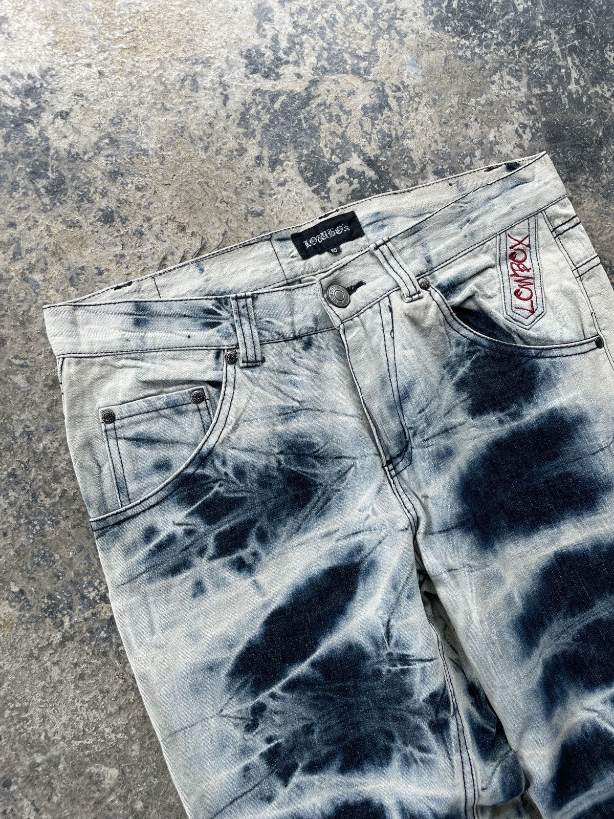 Japanese Brand 💥RARE💥2000s JAPANESE BRAND LOWBOX WHISKER BLEACH WASH JEANS Size US 32 / EU 48 - 2 Thumbnail