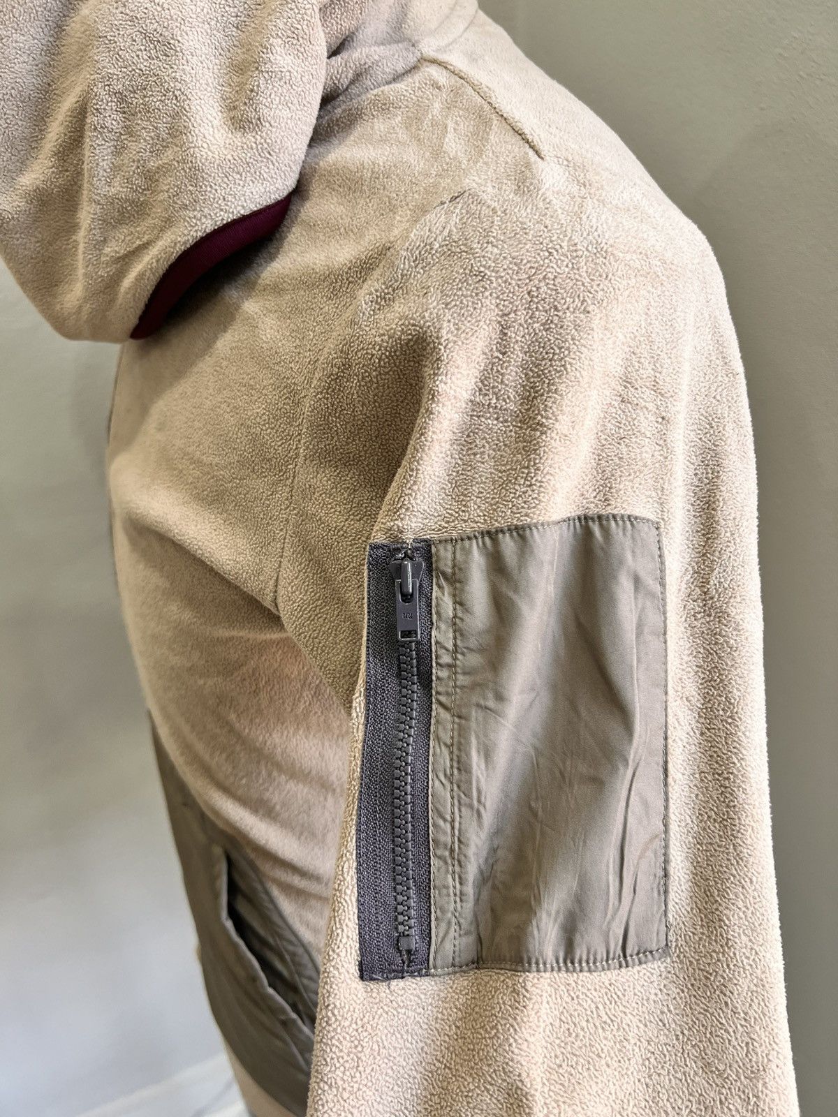Japanese Brand × Undercover × Uniqlo Undercover Uniqlo Zipper Sweater Size US S / EU 44-46 / 1 - 7 Thumbnail