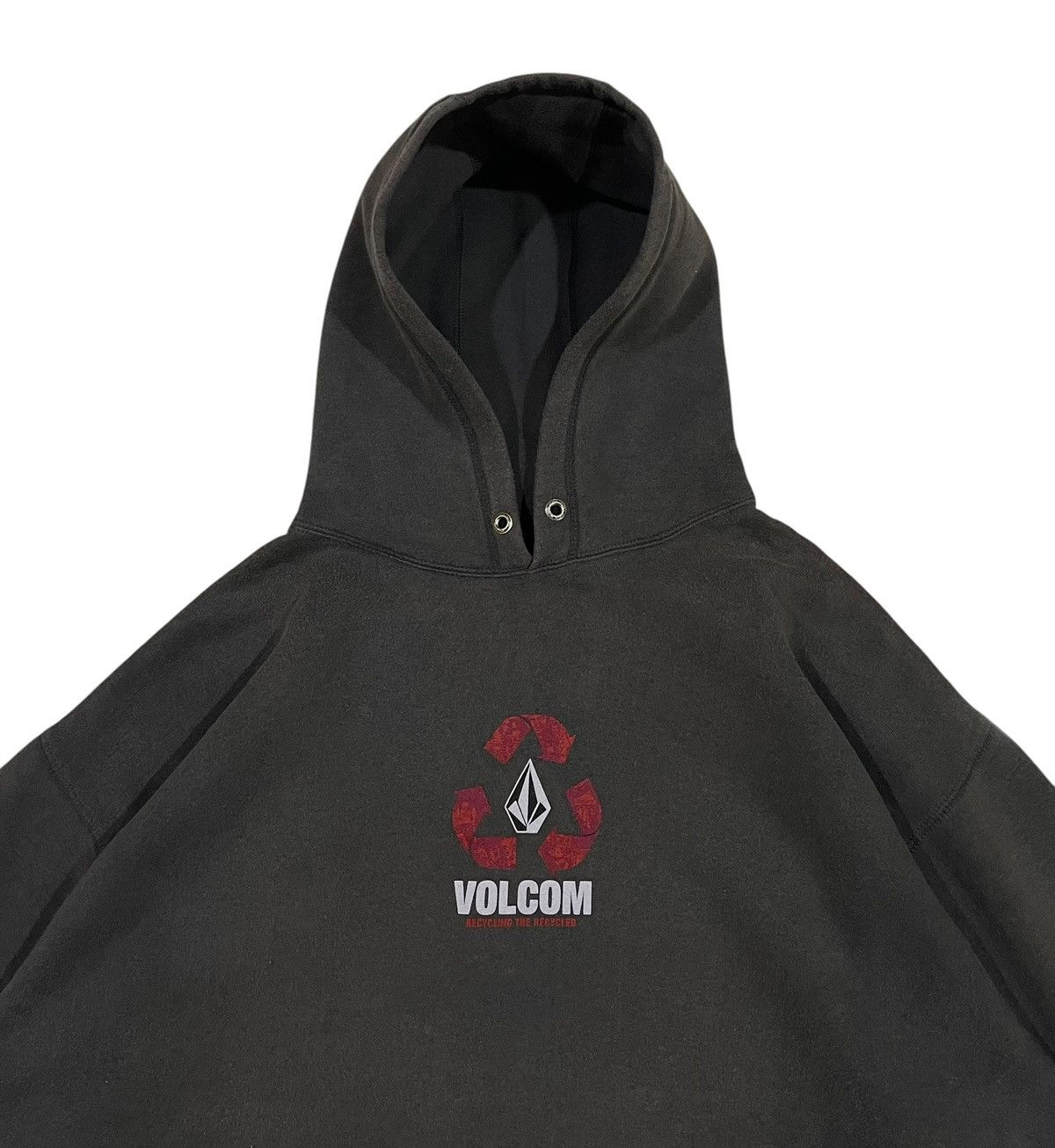 Volcom Vintage Volcom Skategang Pullover Hoodie Size US XL / EU 56 / 4 - 2 Thumbnail