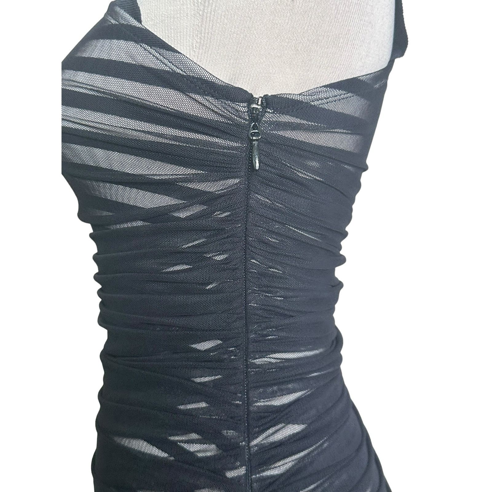 Bcbgmaxazria BCBGMAXAZRIA Striped One Shoulder Cocktail Dress size XS Size XS / US 0-2 / IT 36-38 - 6 Thumbnail