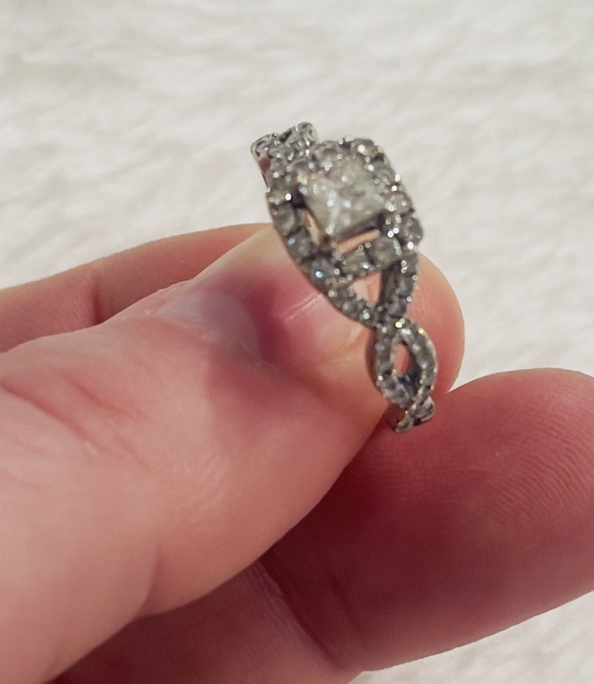 Other 14kt White Gold Diamond Bridal Set Size ONE SIZE - 7 Thumbnail