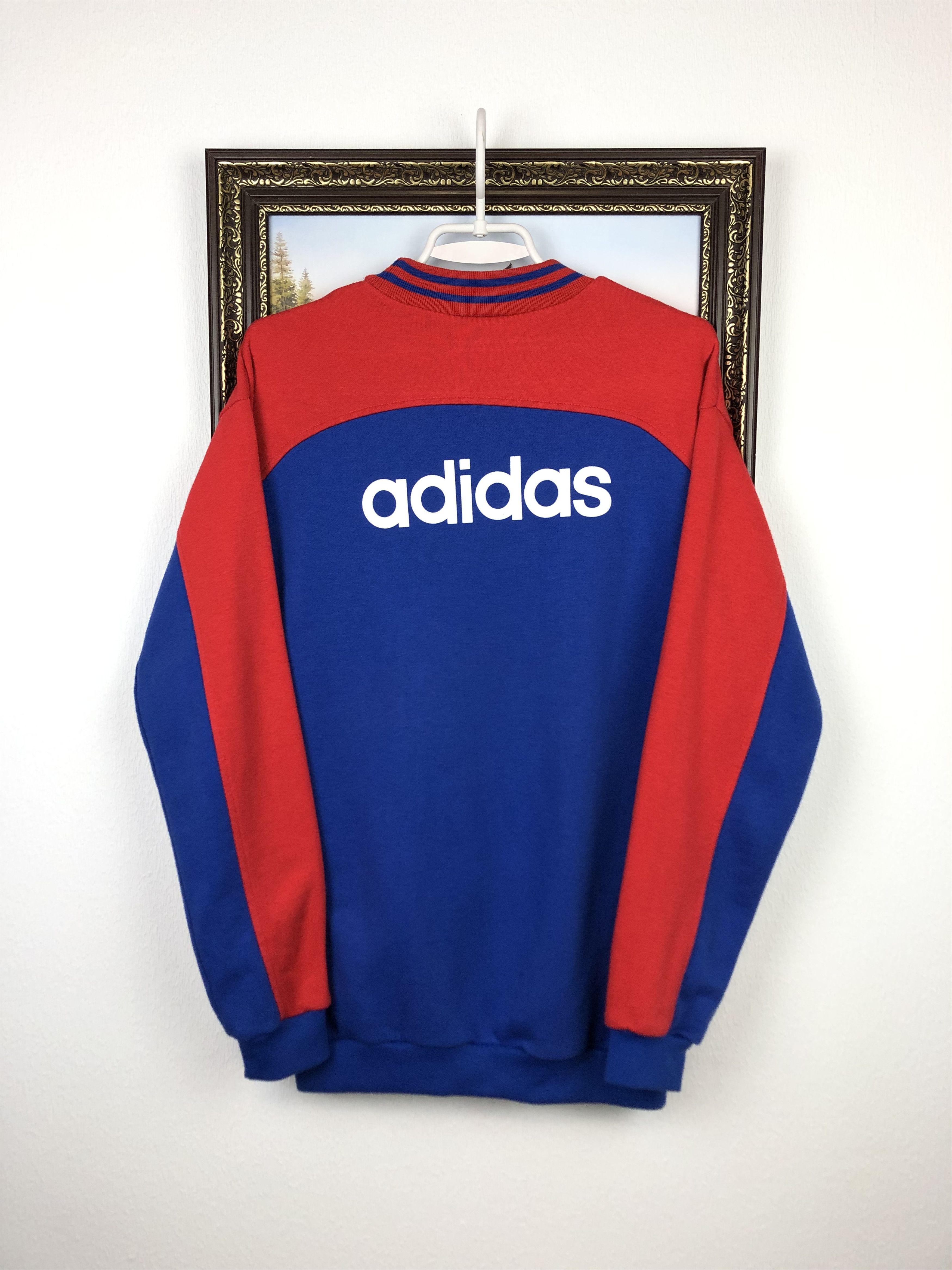 Adidas Vintage Adidas Bayer Munich Football Sweatshirt Soccer Size US S / EU 44-46 / 1 - 9 Thumbnail