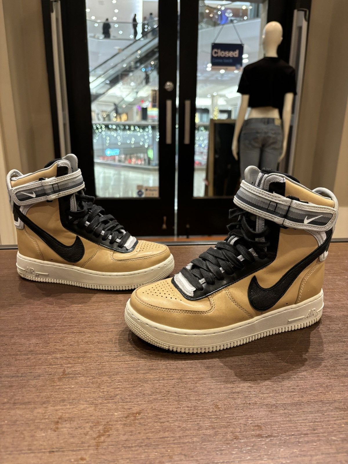 Nike Air Force 1 High SP ‘Ricardo Tisci’ Size US 5 / EU 37 - 1 Thumbnail