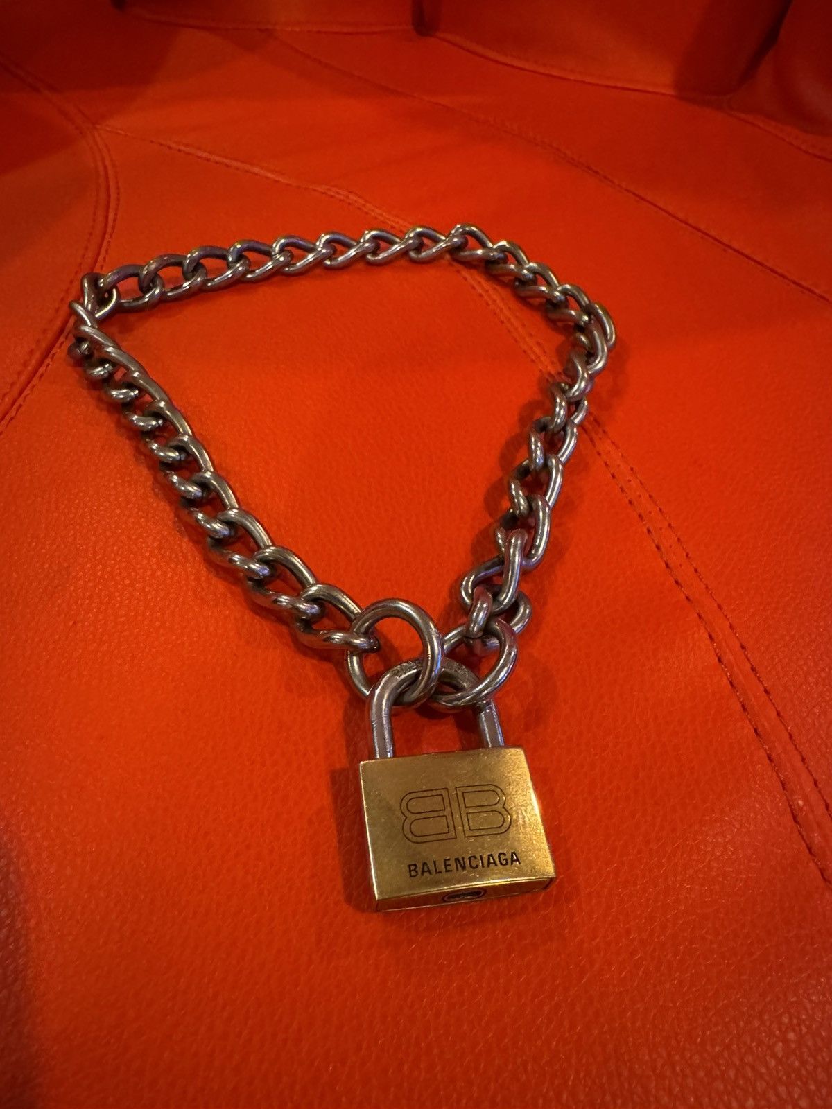 Balenciaga Balenciaga 770281 padlock necklace Size ONE SIZE - 1 Thumbnail