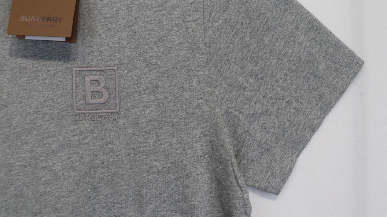 Burberry o1rshd1 T-Shirt in Grey Size US L / EU 52-54 / 3 - 8 Thumbnail