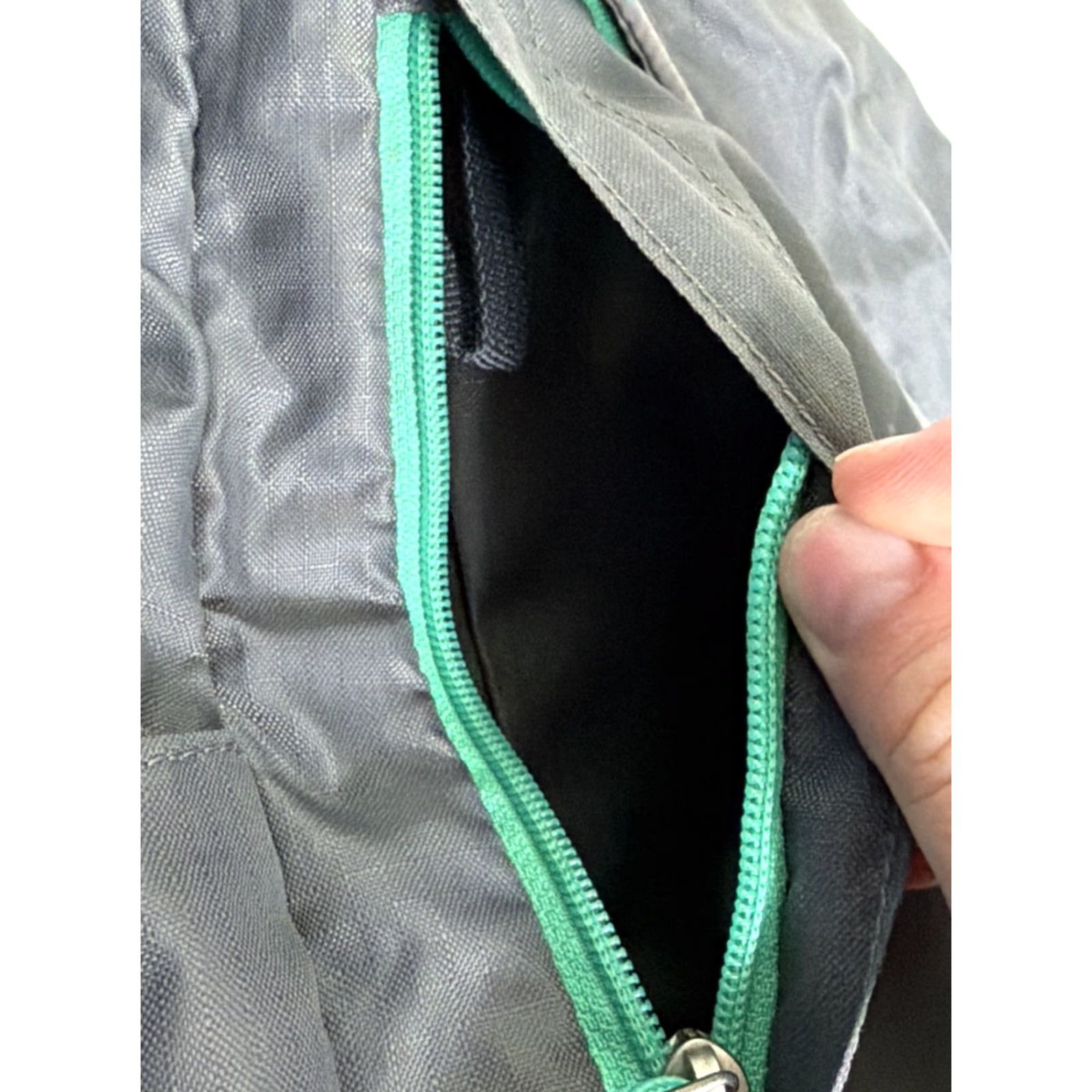 Eddie Bauer VINTAGE Eddie Bauer Sling Bag Messenger Bag Gray Green 10L 13x9x3 Men Medium Size ONE SIZE - 7 Thumbnail