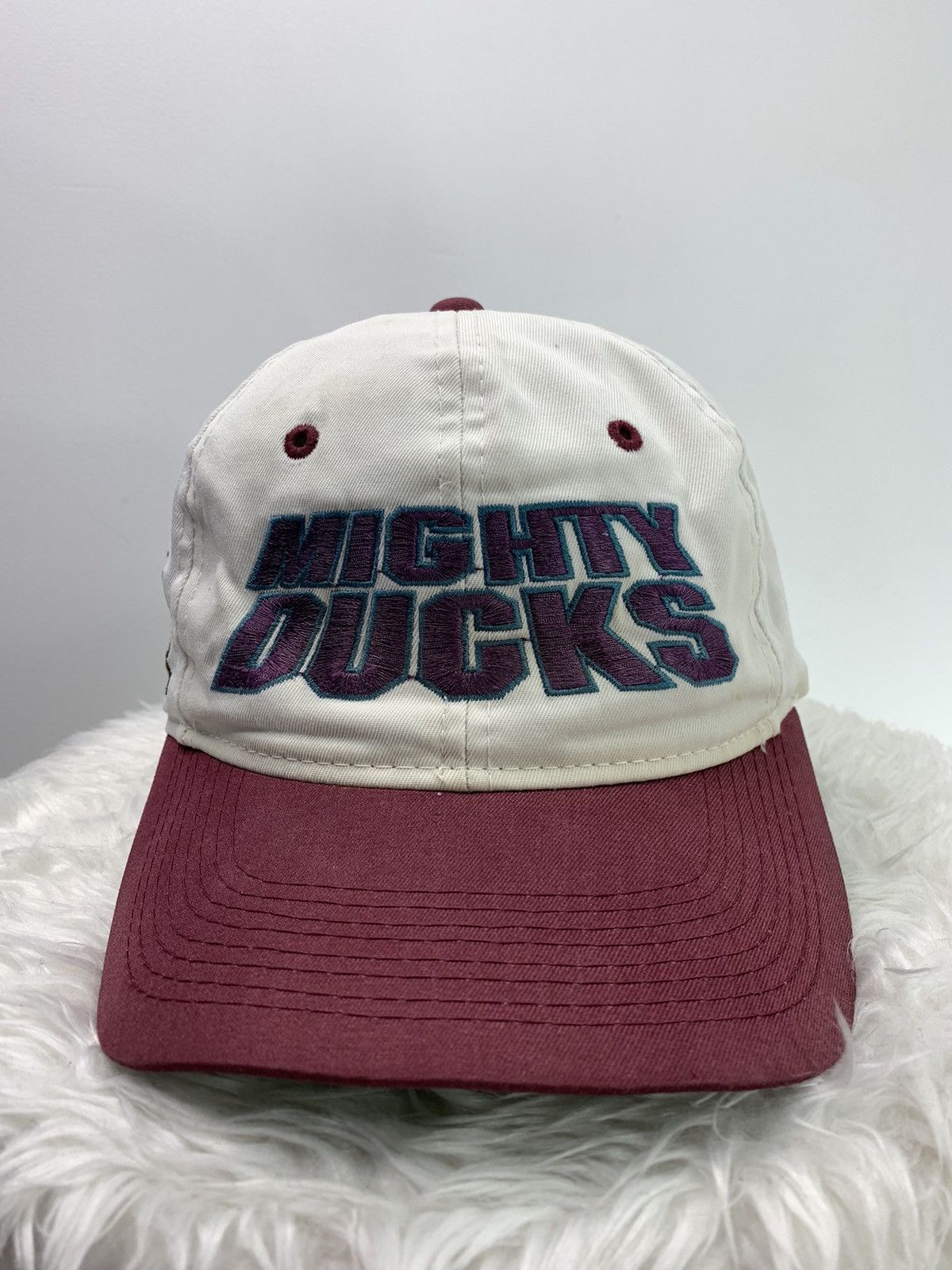 NHL Vintage NHL Anaheim Mighty Ducks Logo Snapback Hat Cap Size ONE SIZE - 2 Thumbnail