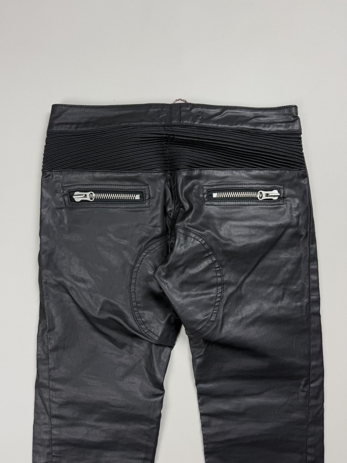 Isabel Marant Isabel Marant Pour H&M Coated Denim Biker Cropped Jeans Size 27" / US 4 / IT 40 - 23 Thumbnail