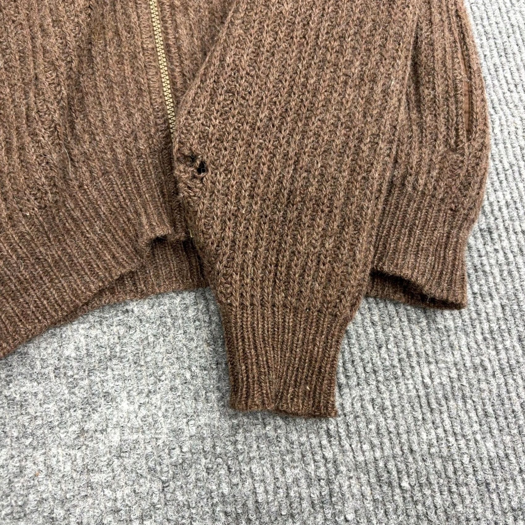Vintage Vintage LL Bean Freeport Maine Sweater Mens M Brown Wool Alpaca Full Zip Ribbed Cardigan Size US M / EU 48-50 / 2 - 5 Thumbnail
