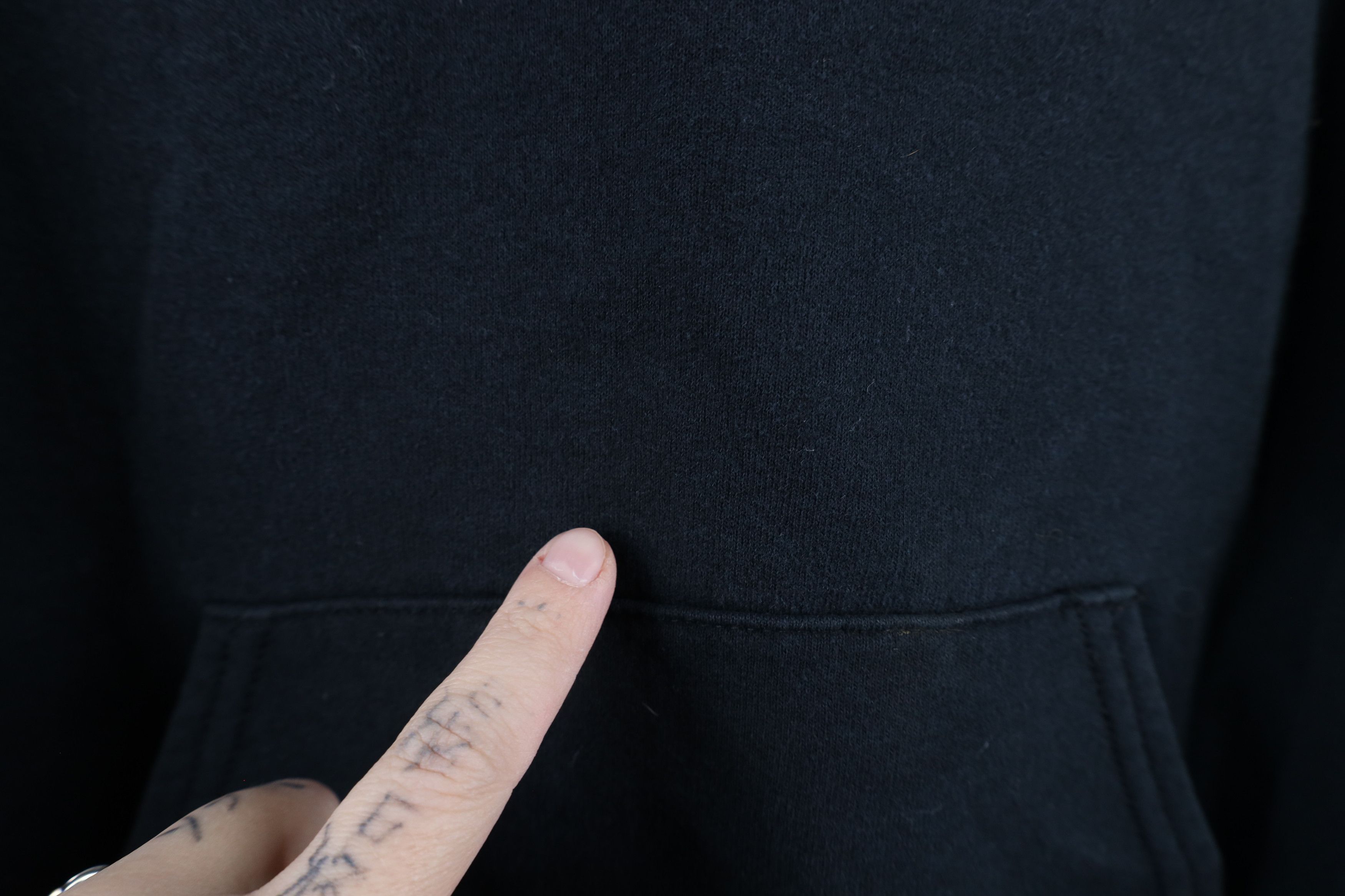 Vintage Vintage 90s Streetwear Blank Hoodie Sweatshirt Black Size US M / EU 48-50 / 2 - 4 Thumbnail