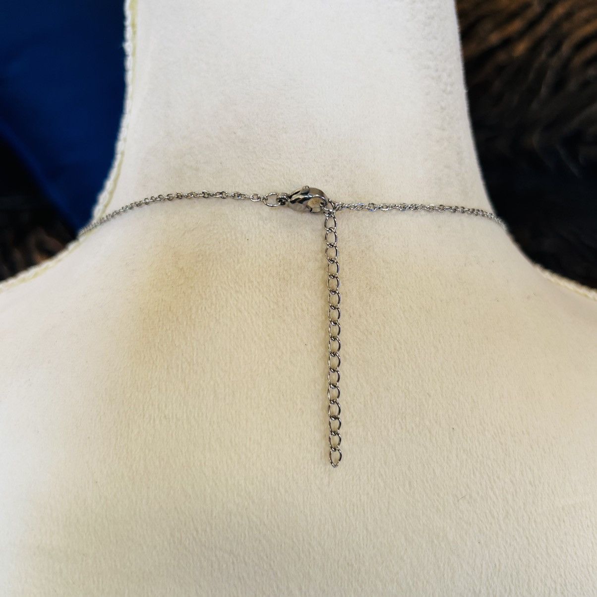 Vintage Eternal cross pendant on chain necklace Size ONE SIZE - 5 Thumbnail