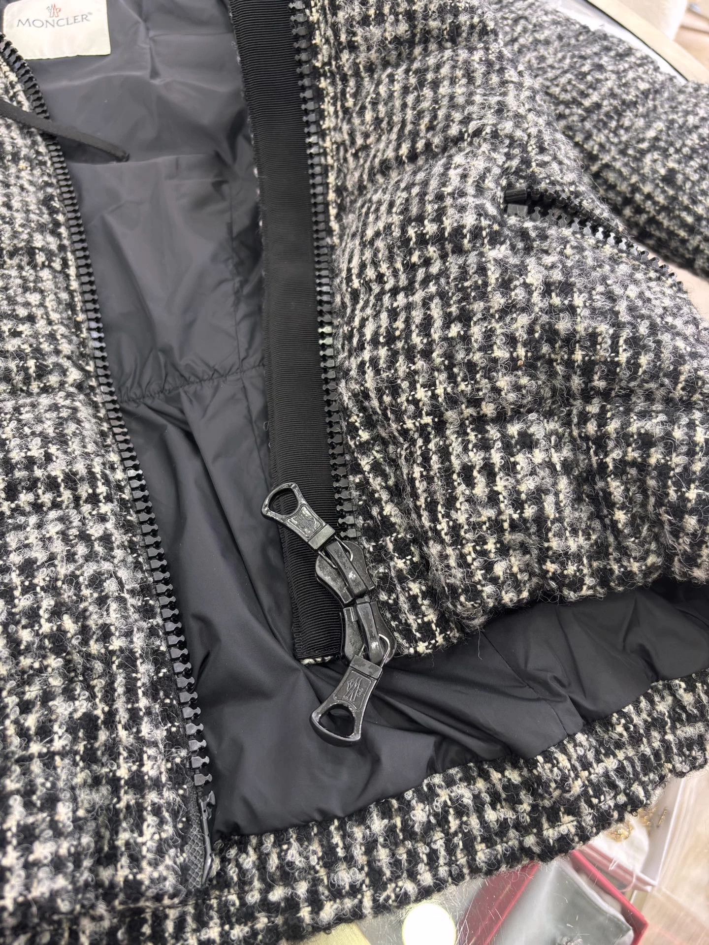 Moncler Moncler 98 New Limited Puffer Jacket Size 2 Size M / US 6-8 / IT 42-44 - 7 Thumbnail