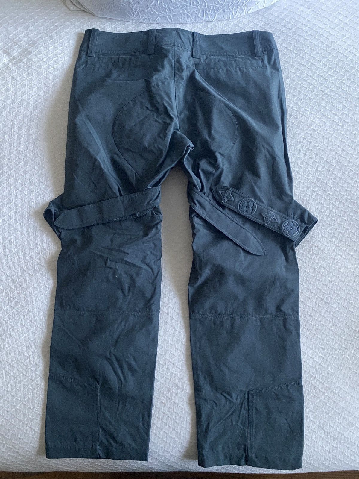 Louis Vuitton Louis Vuitton Runway Cargo pants SS20 Size US 34 / EU 50 - 3 Thumbnail