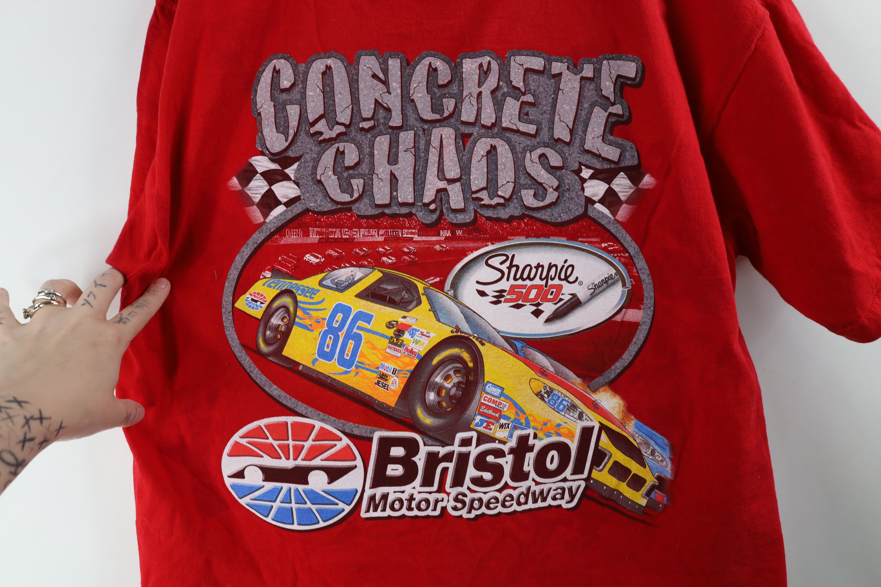 Fruit Of The Loom × Vintage Vintage Y2K 2004 NASCAR Print Bristol Motor Speedway T-Shirt Size US XL / EU 56 / 4 - 4 Thumbnail