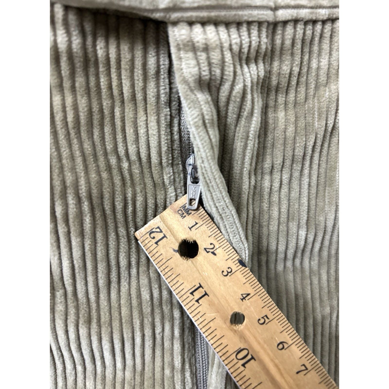 Vintage VINTAGE John Alexander Corduroy Pants Mens 33x30 Brown Pleated Cuffed Trousers Size US 33 - 5 Thumbnail