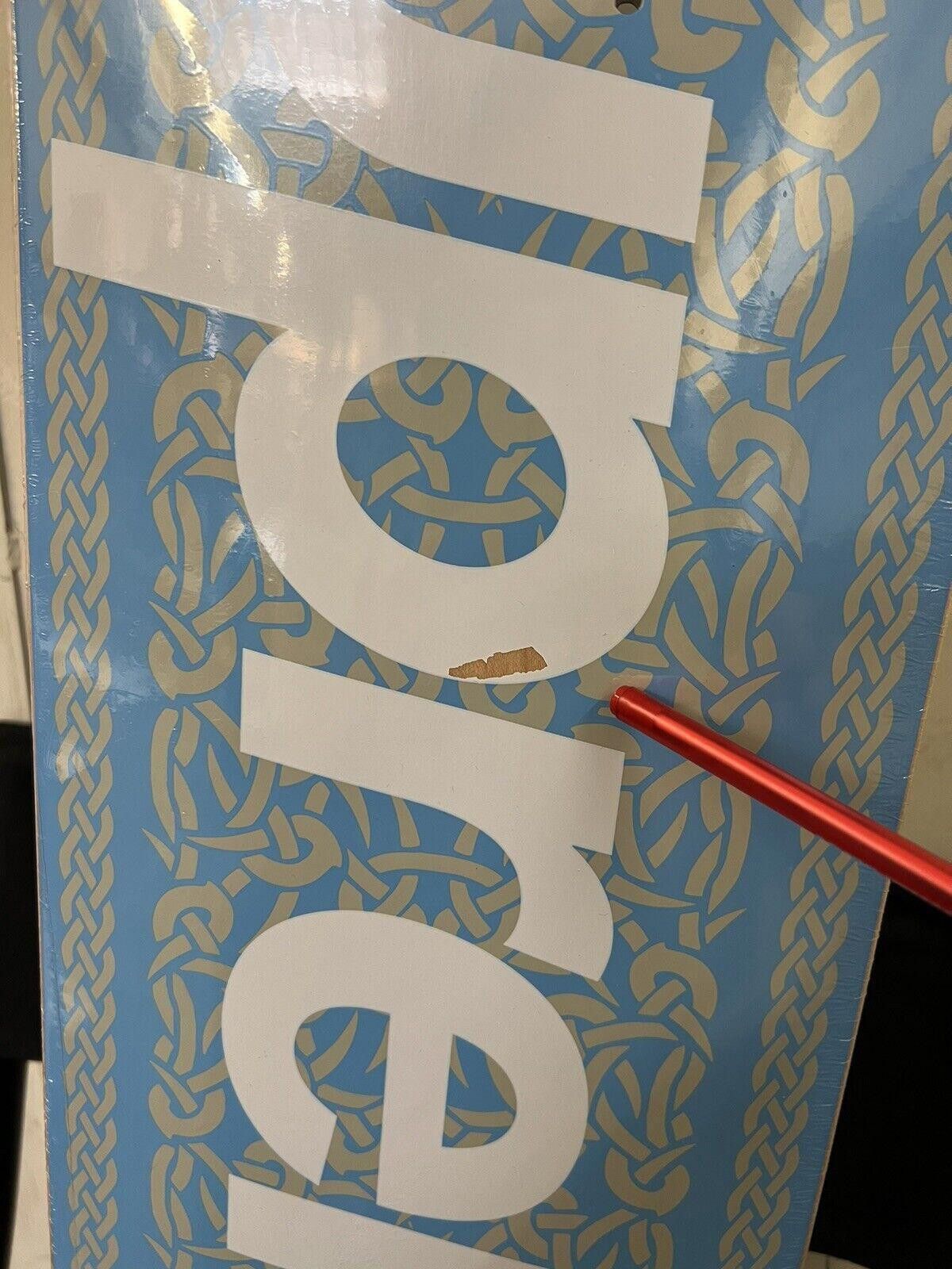 Supreme FW21 Supreme Celtic Knot Skateboard Deck Light Blue 2021 