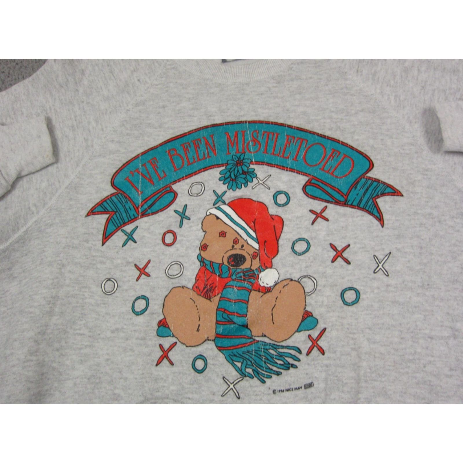 Lee VINTAGE Lee Sweatshirt Womens L Gray Bear Christmas Mistletoe Made in USA Ladies Pullover Crew Neck Autumn Winter Holiday Sportwear Mens Girls Boys Size L / US 10 / IT 46 - 2 Thumbnail