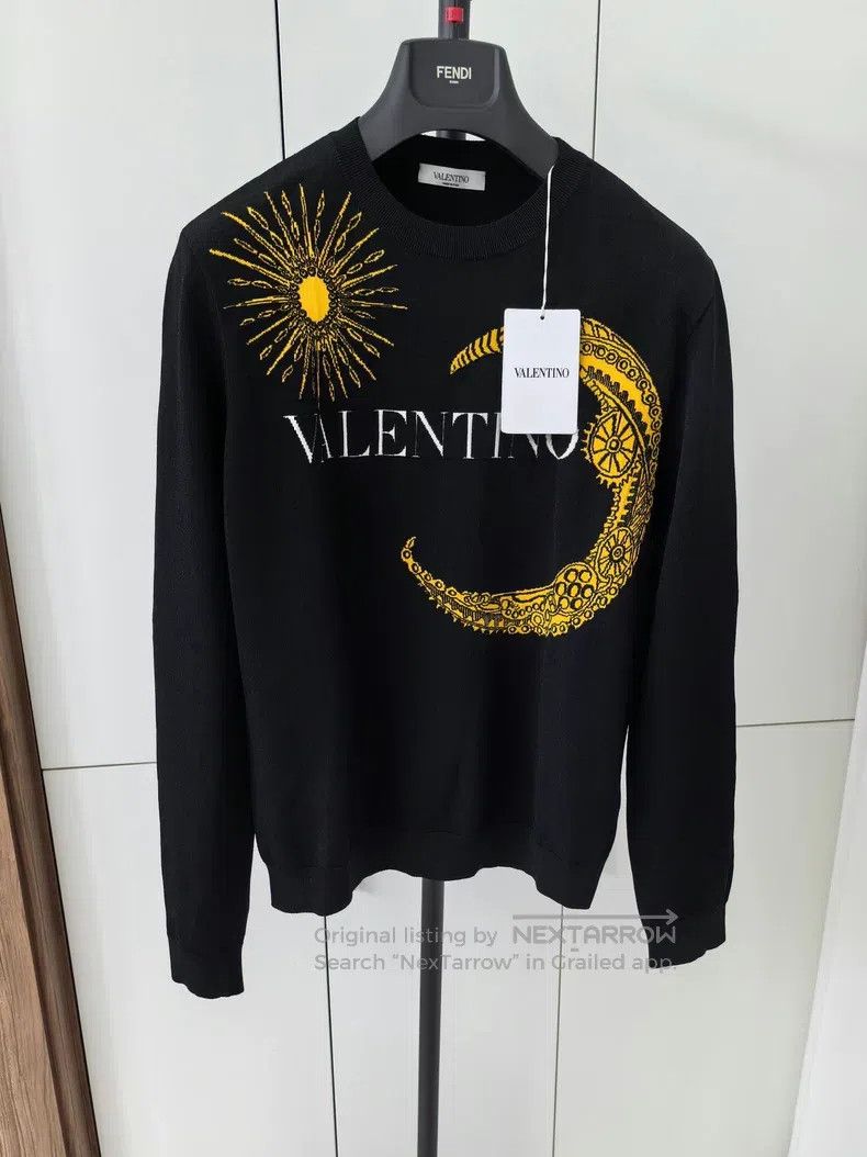 Other Valentino Men's knitwear Size US M / EU 48-50 / 2 - 6 Thumbnail