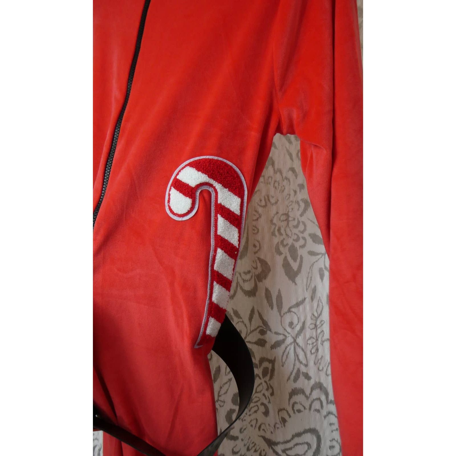 Holiday Brand 100% Poof Santa jumper, super soft, velvet, medium, NEW Size 27" / US 4 / IT 40 - 2 Thumbnail
