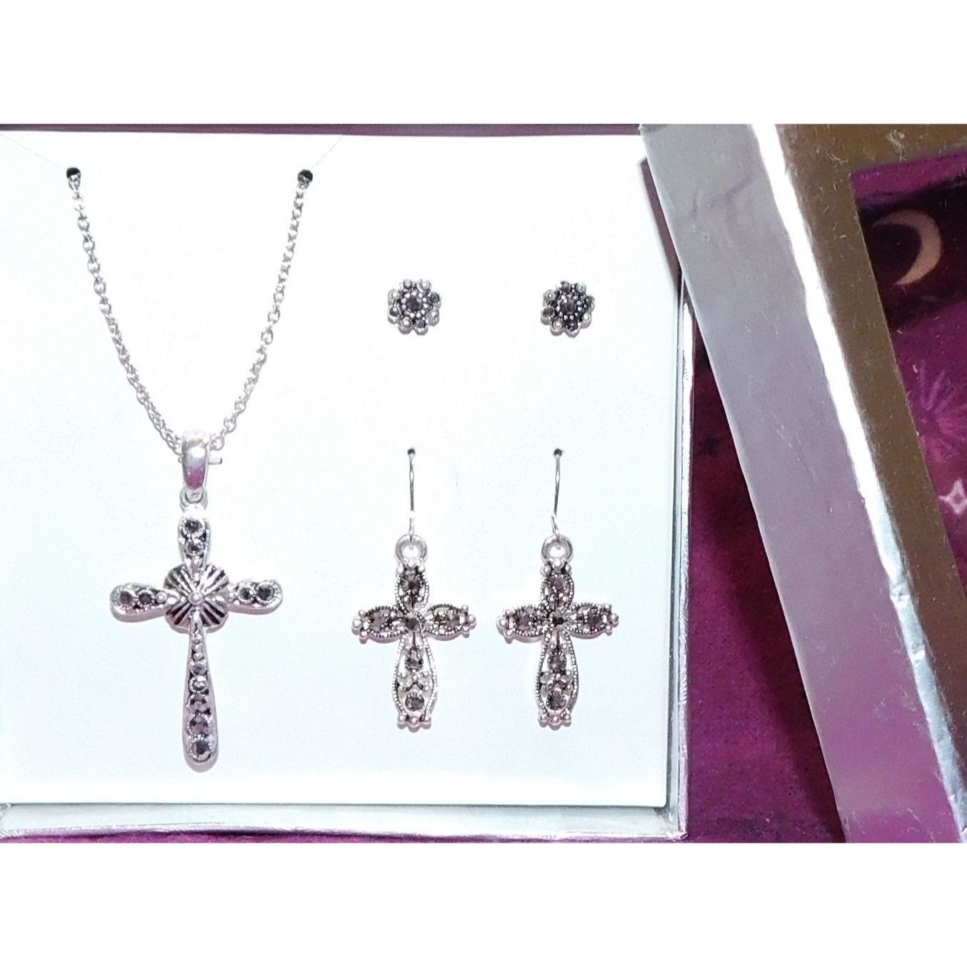 Other Religious Silver Tone Rhinestone Cross Jewelry Set Size ONE SIZE - 3 Thumbnail