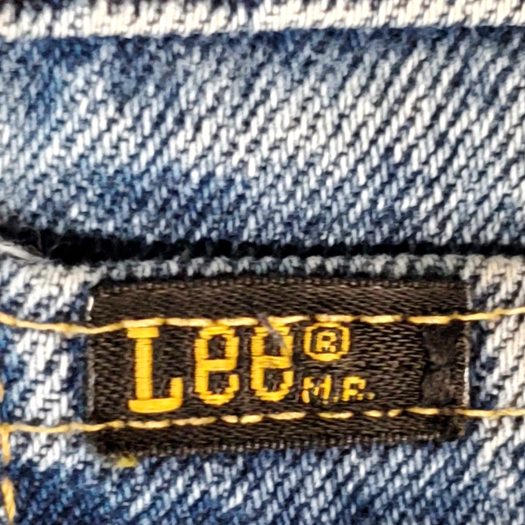 Lee VINTAGE Lee Jeans Women’s 13M Blue Medium Wash Straight Leg Made In USA Size 34" / US 12 / IT 48 - 5 Thumbnail
