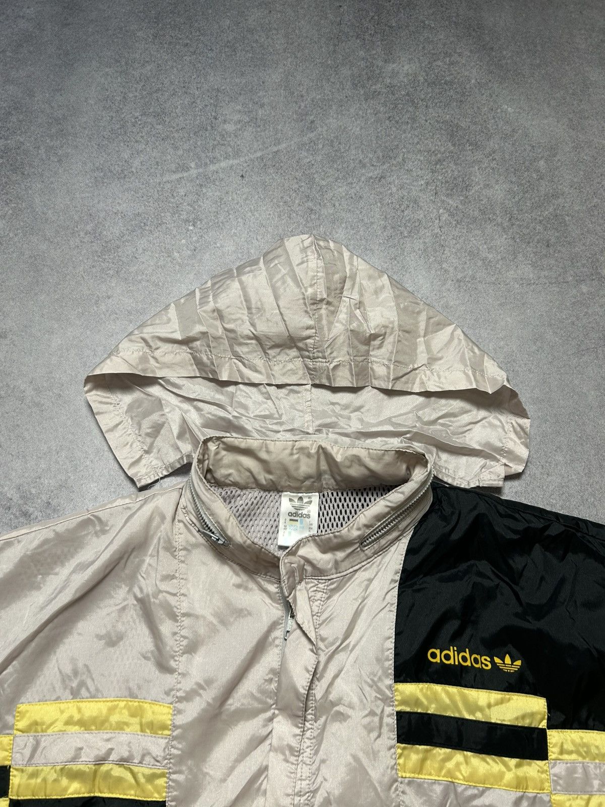 Adidas Vintage 90’s Adidas Small Logo Nylon Retro Track Jacket Y2K Size US XL / EU 56 / 4 - 3 Thumbnail