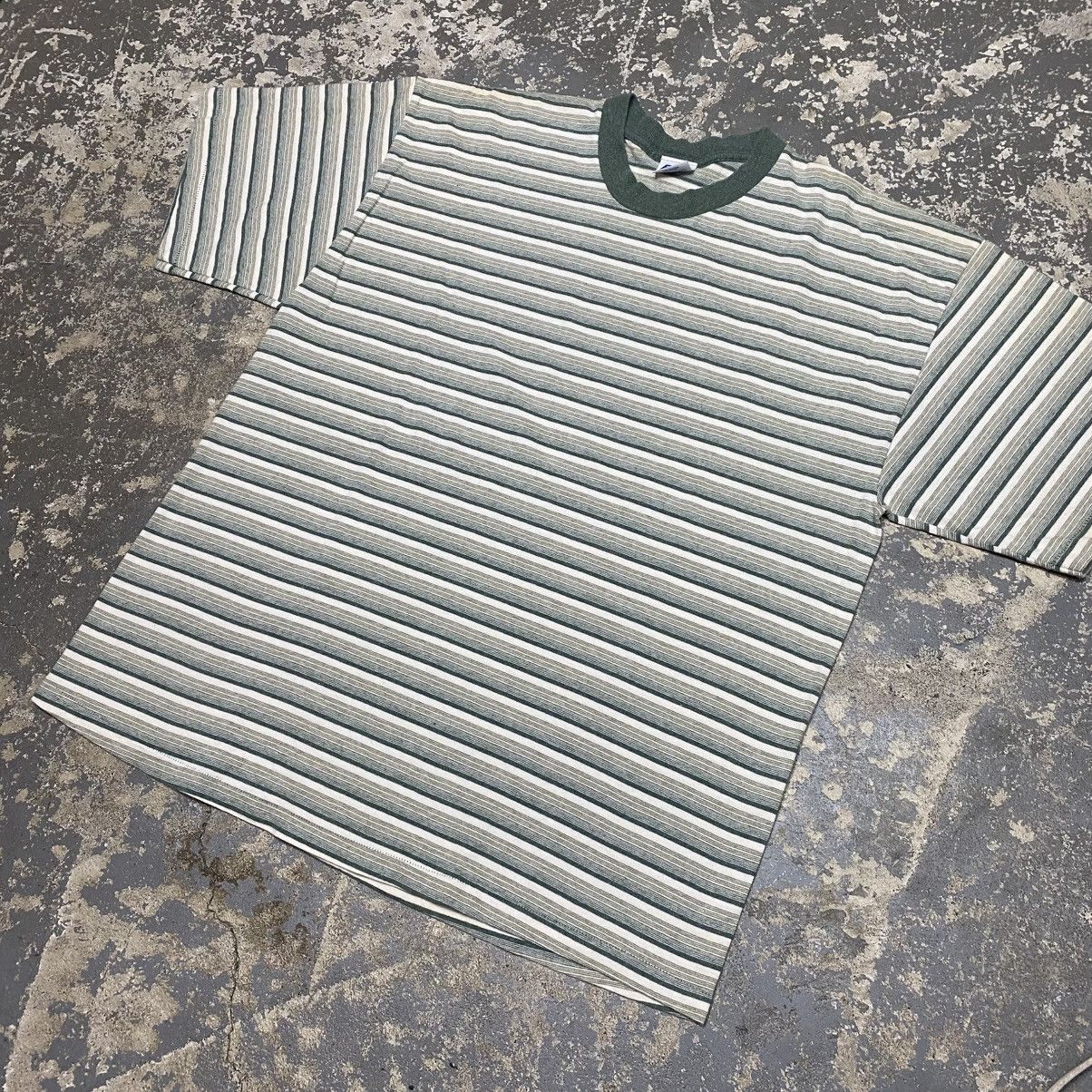 Vintage Vintage Fun Tees Green White Striped 80s Tshirt Size US L / EU 52-54 / 3 - 2 Thumbnail